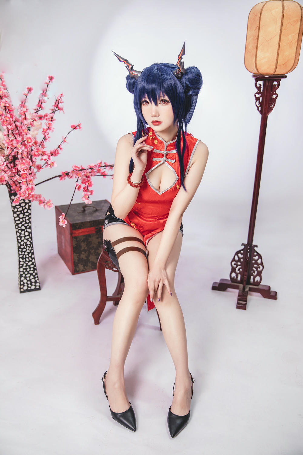 雪晴Astra NO.047 明日方舟 陈 旗袍 [17P-56MB]_第1集