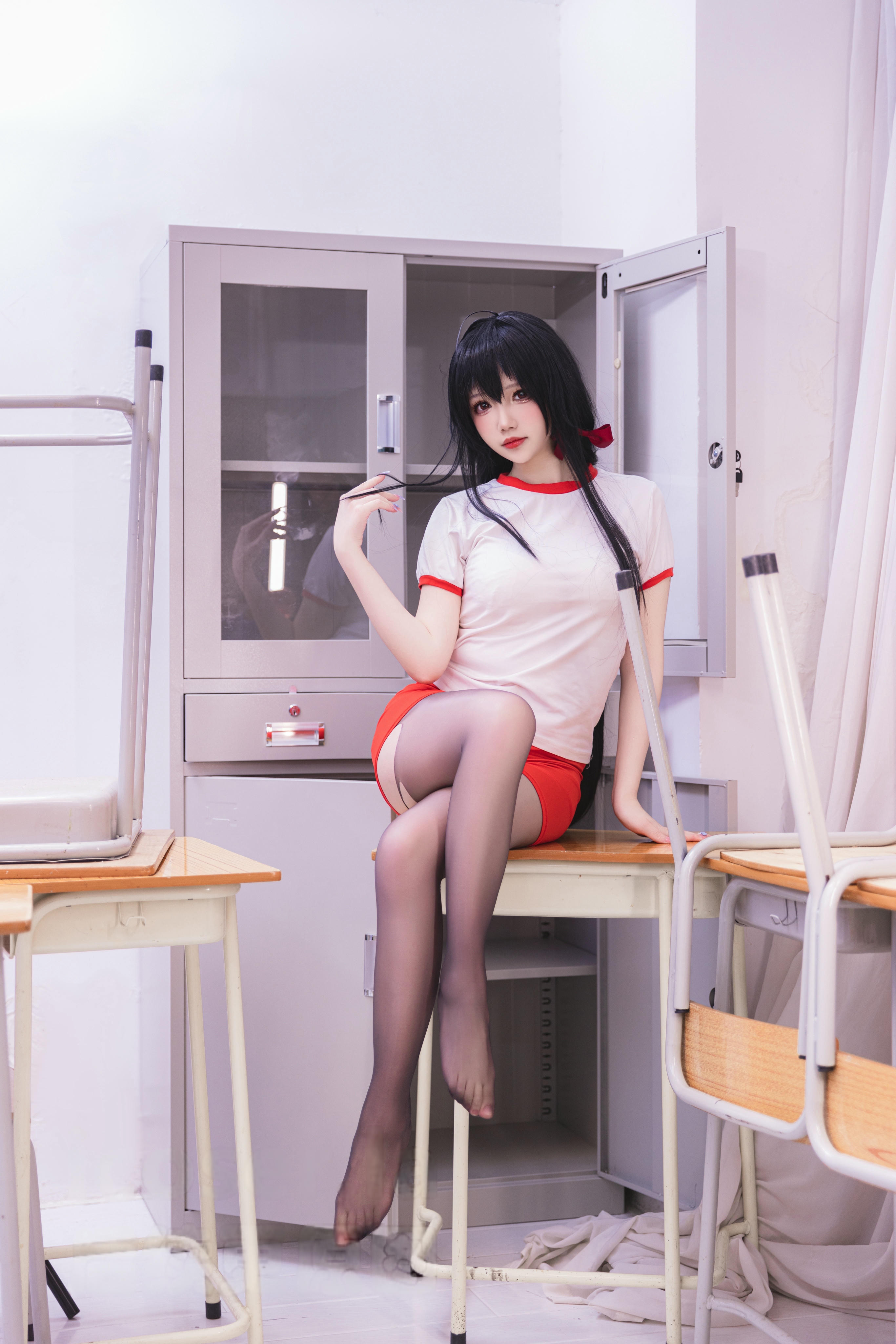 雪晴Astra NO.061 碧蓝航线 大凤 体操服[56P 747M]_第1集