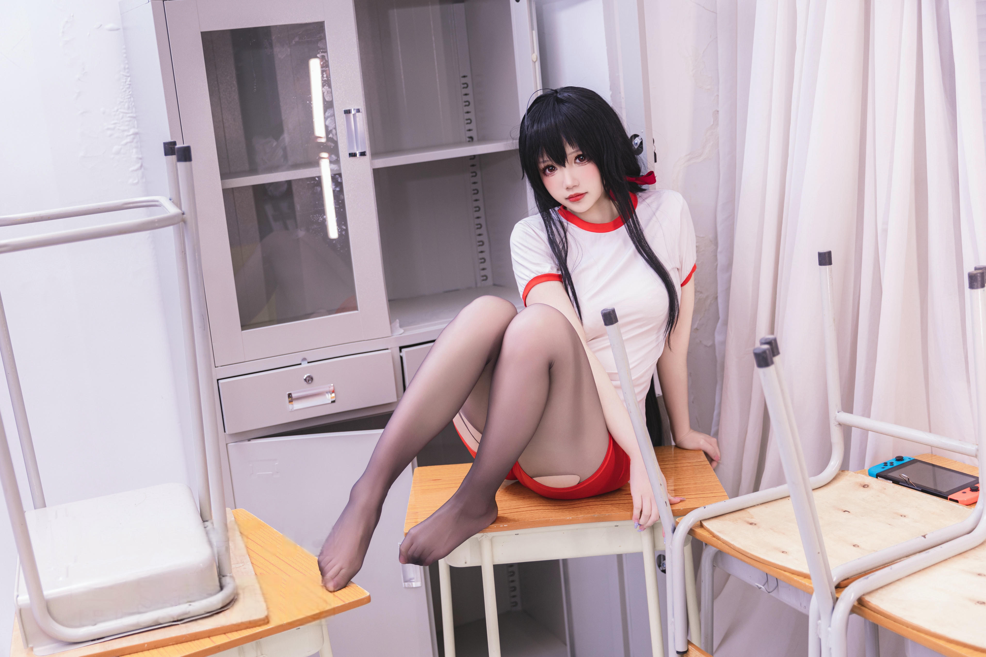 雪晴Astra NO.061 碧蓝航线 大凤 体操服[56P 747M]_第1集