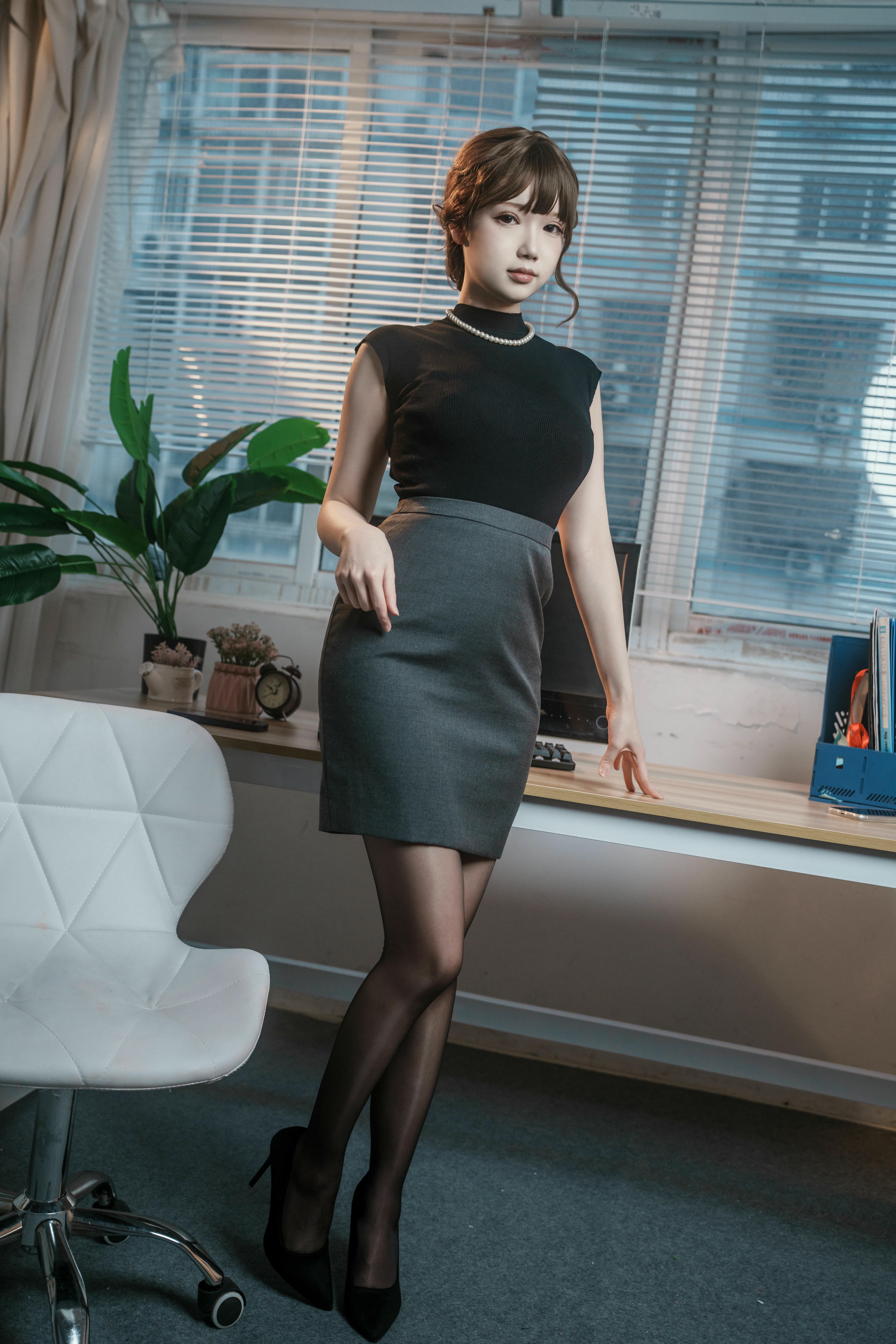 雪晴Astra NO.067 年纪不大的上司姐姐[70P 1V 1.66G]_第1集