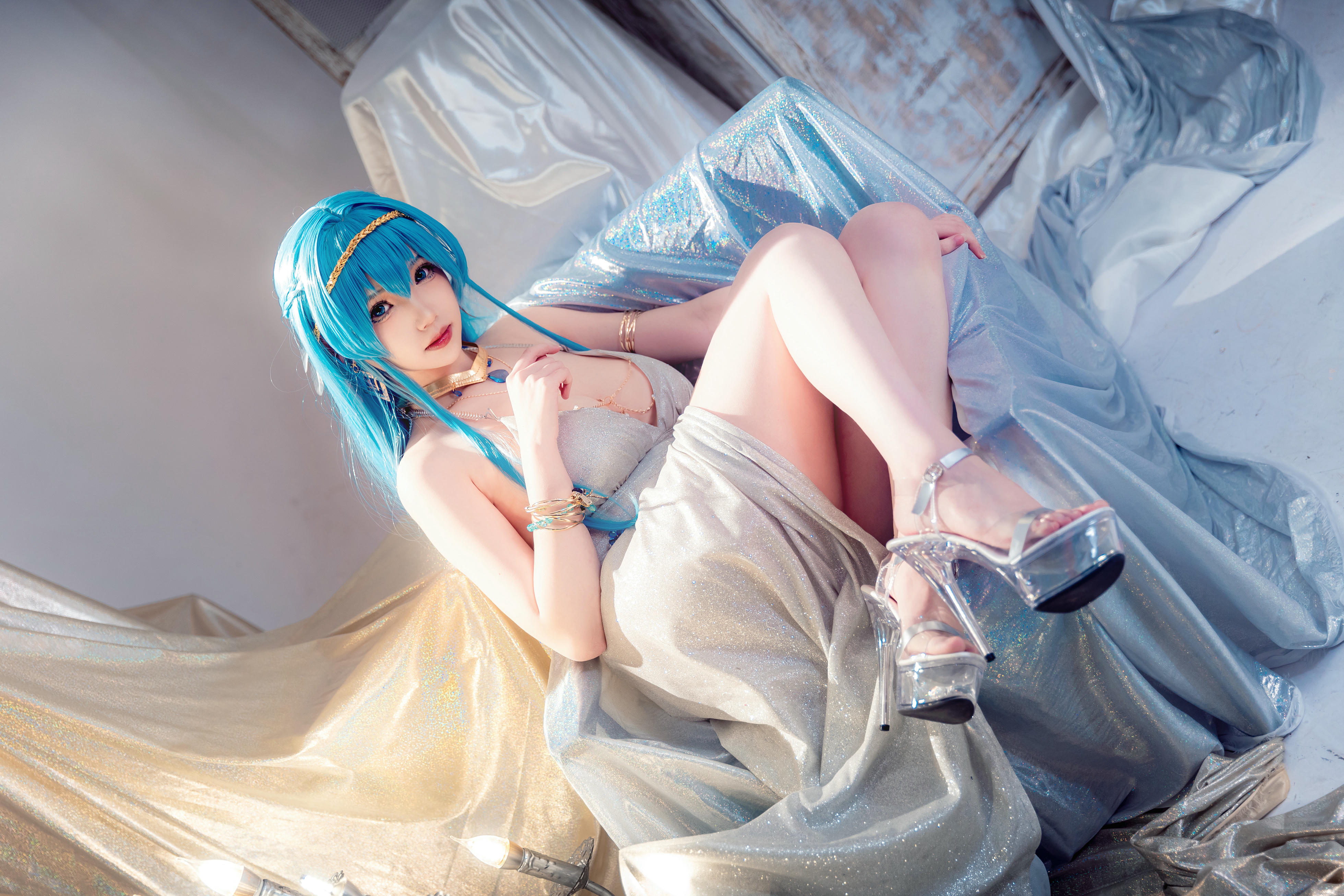 雪晴Astra NO.071 水晶派对海伦 [42P10V 397MB]_第2集