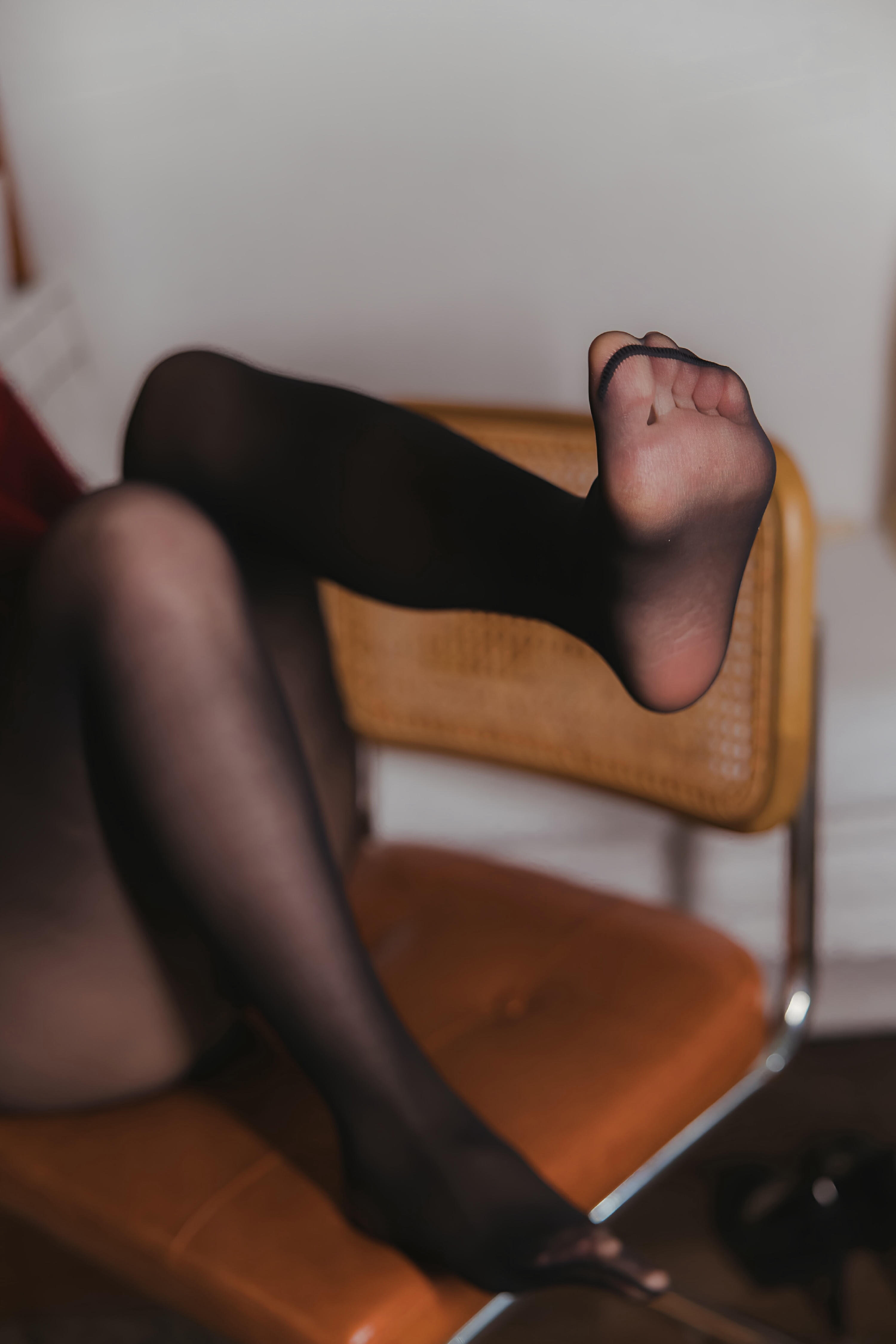 雪晴Astra NO.073 红裙黑丝小娇妻 [65P2V 1.68G]_第3集