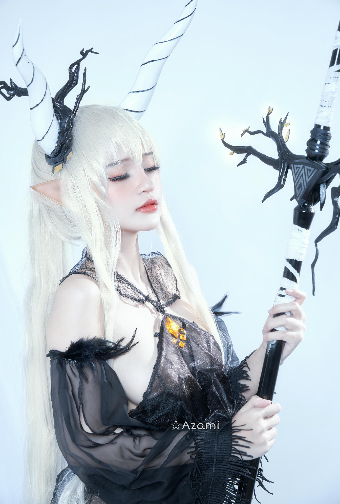 Azami NO.008 闪灵 [15P-128MB]_第1集