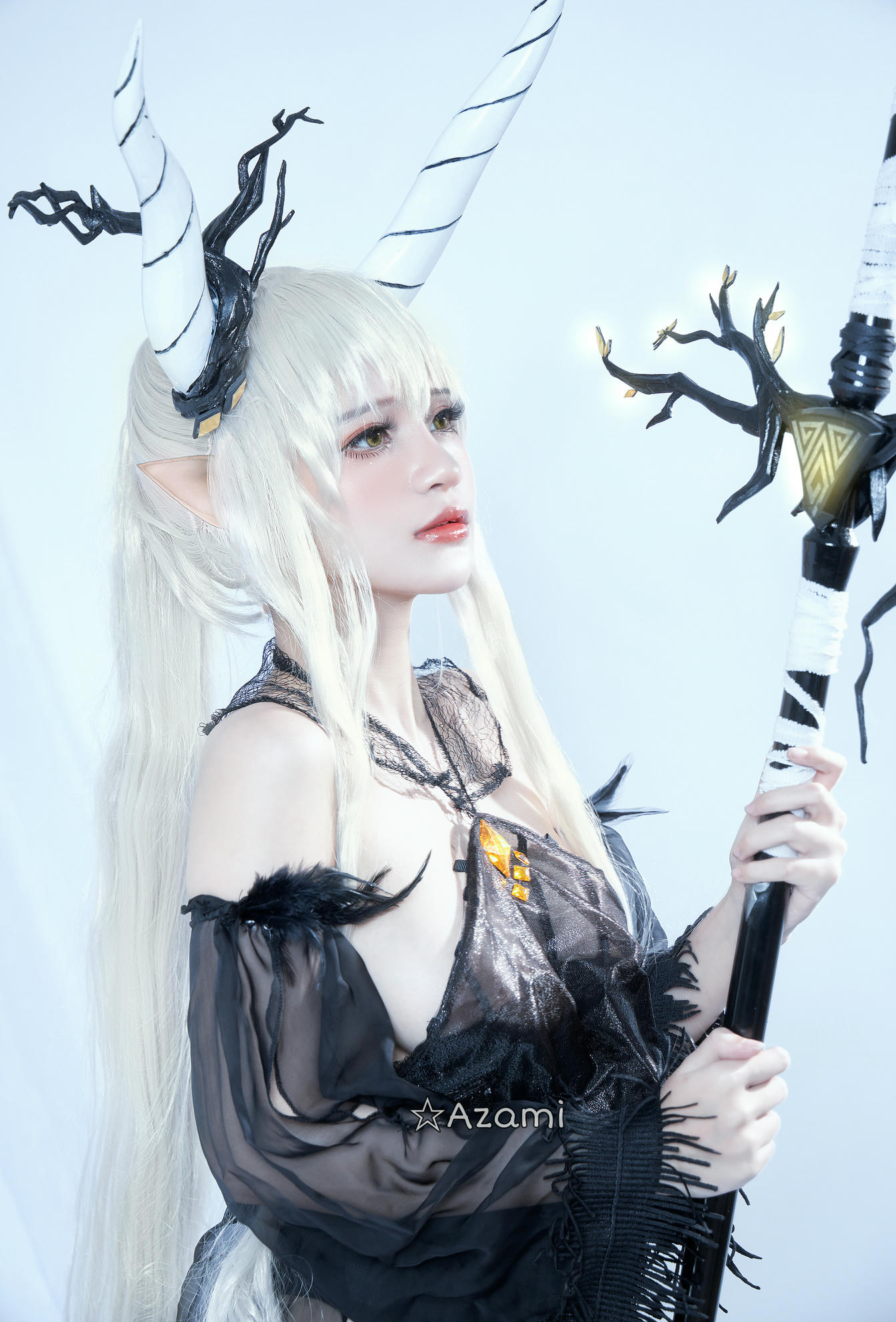 Azami NO.008 闪灵 [15P-128MB]_第1集