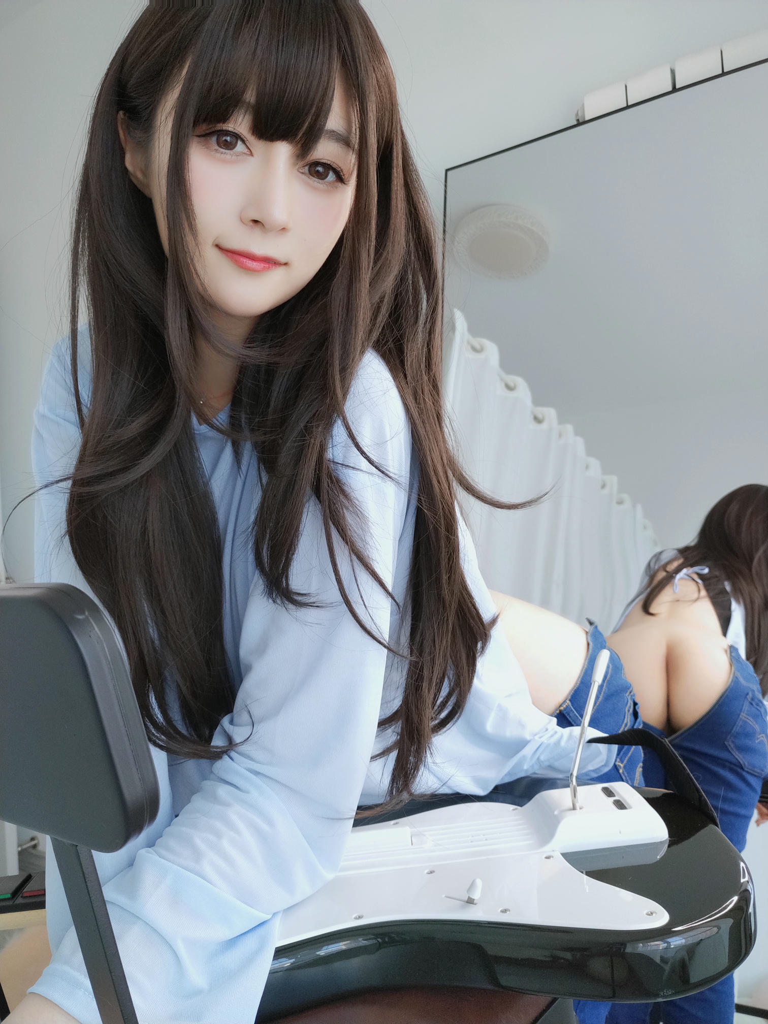 白银81 NO.089 fantia11月合集 [214P11V-1.18GB]-【20211126】ギターの妹_第1集