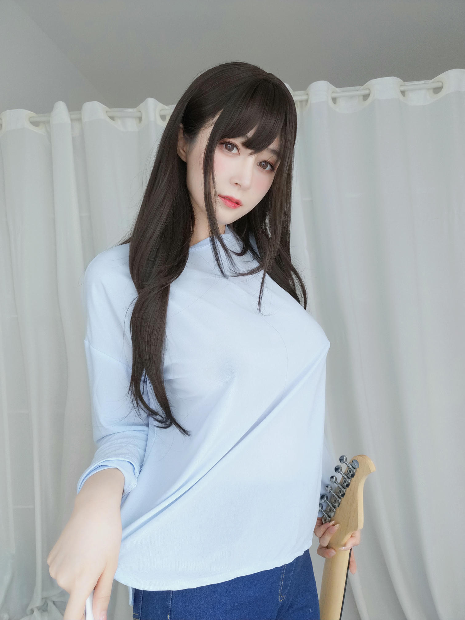 白银81 NO.089 fantia11月合集 [214P11V-1.18GB]-【20211126】ギターの妹_第1集