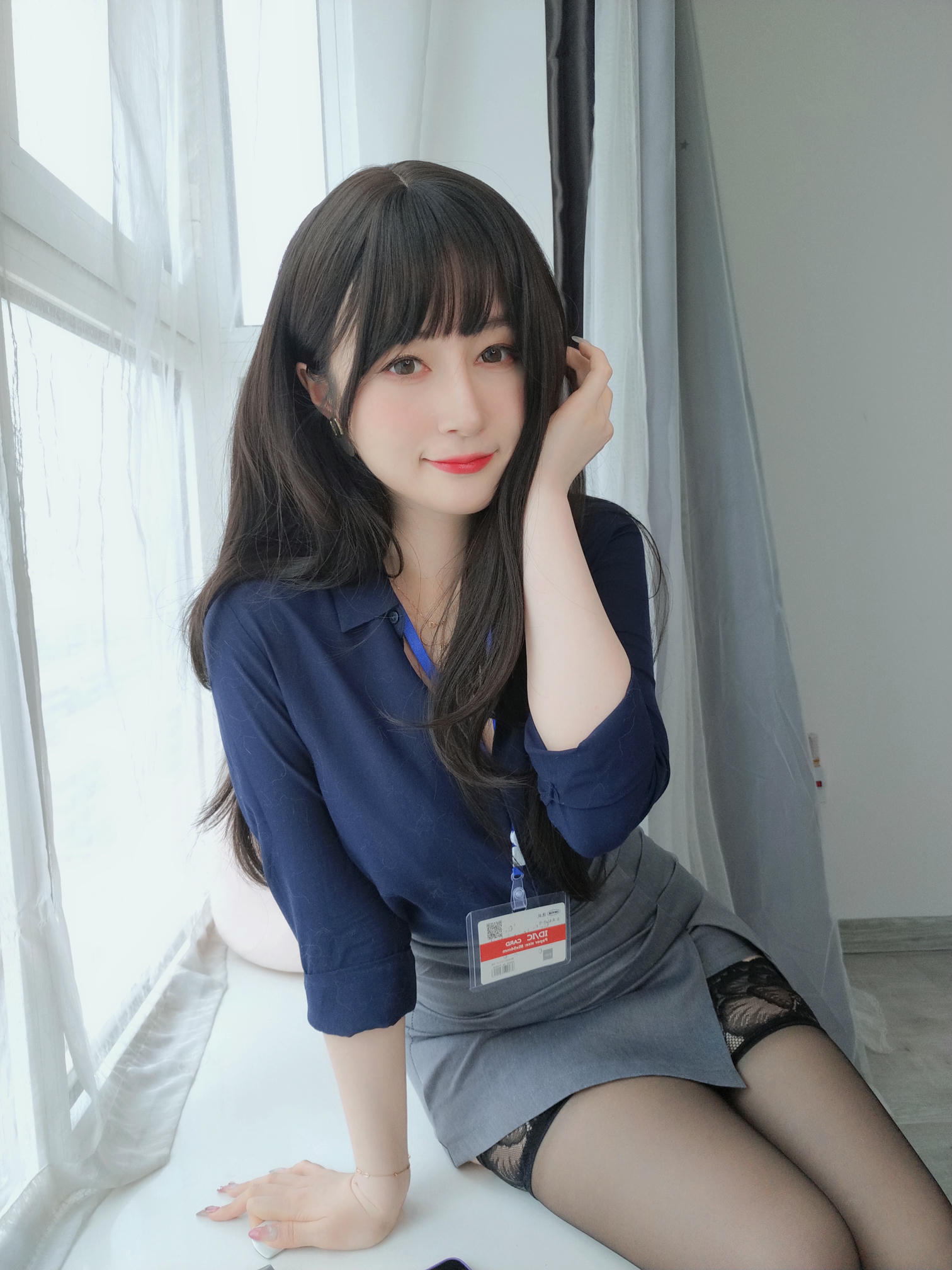 白银81 NO.124 Fantia-2022年12月会员合集(31套)[355P+8V-1.59G]-20221208【白银81】新しく来た女性同僚はとても大胆です_第1集