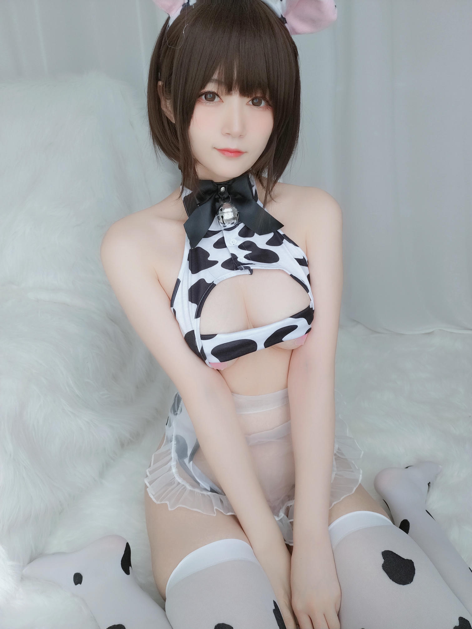 白银81 NO.053 可爱奶牛 [100P3V-544MB]_第1集