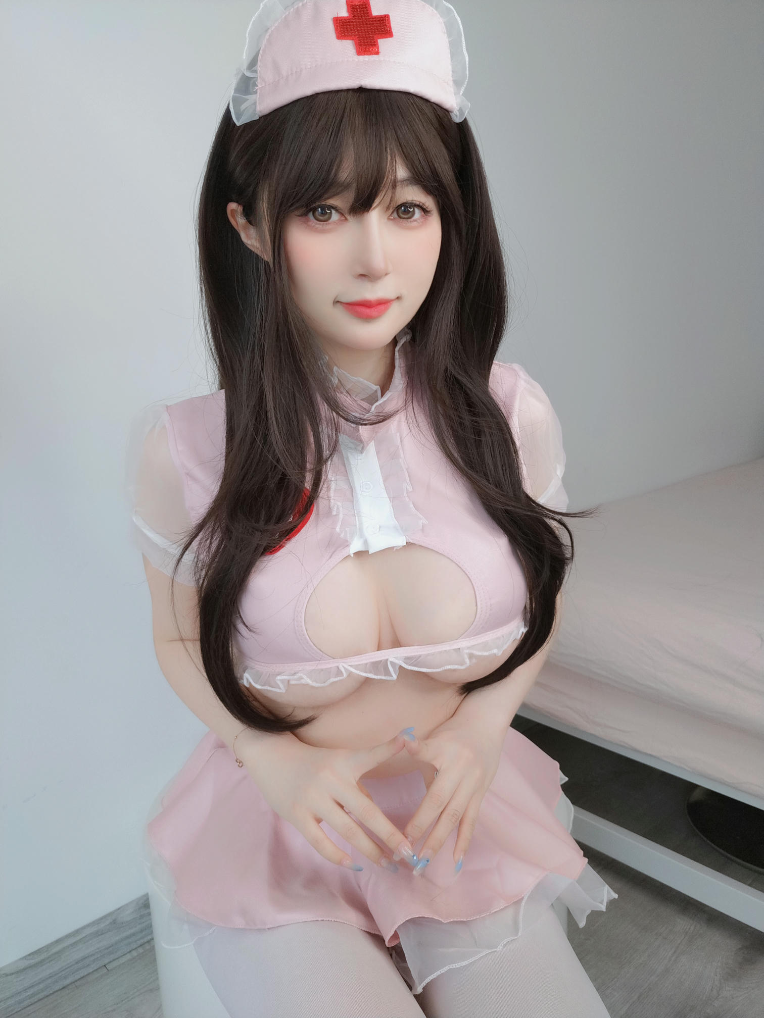 白银81 NO.143 Fantia 2023年07月[275P-6V-1.84G]-2023-07-29 ポルノ女性看護師2 [15P-127.73MB]_第1集