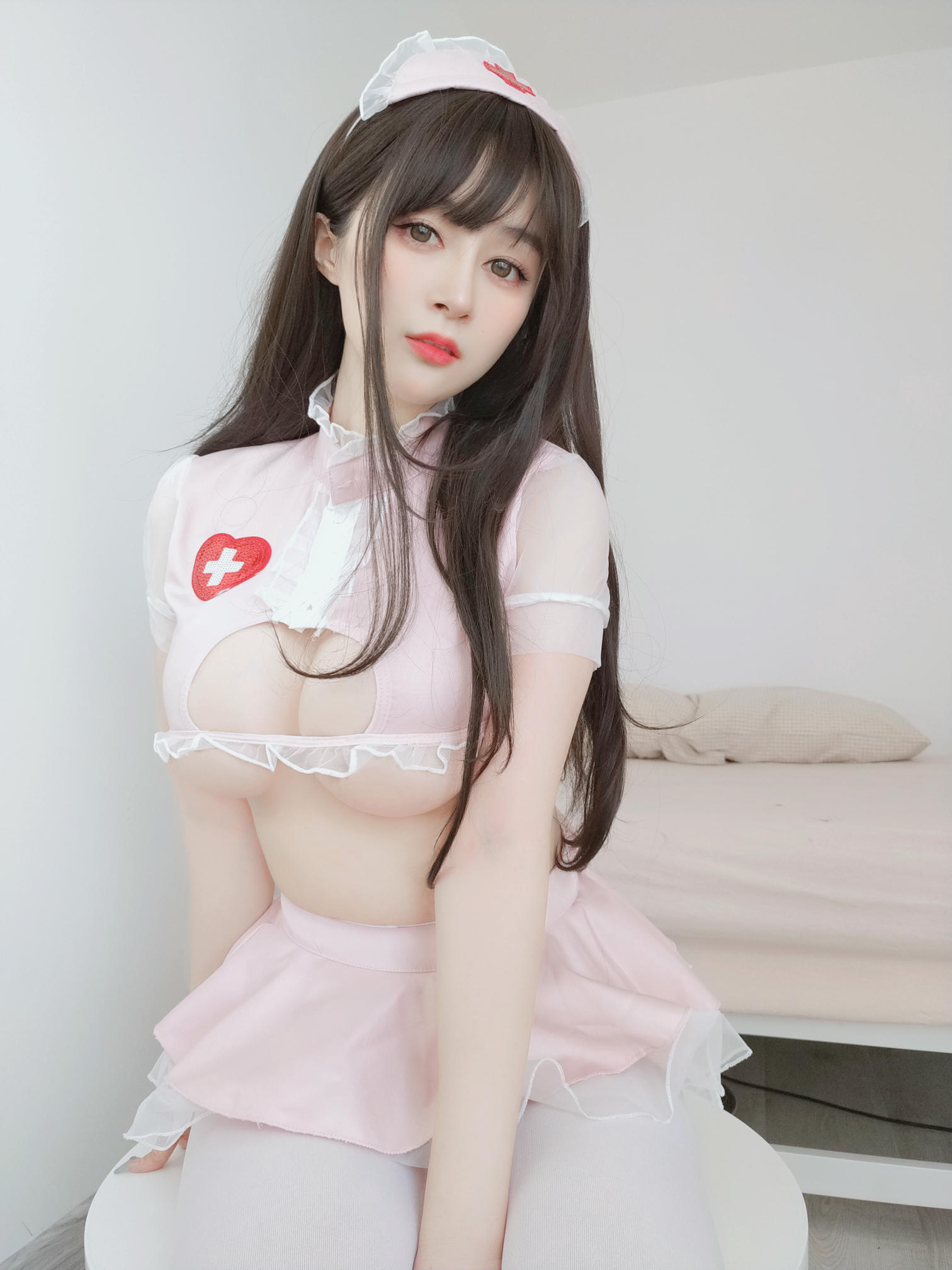 白银81 NO.144 Fantia 2023年08月 [259P9V-2.13GB]-2023-08-05 ポルノ女性看護師8 [15P-120.92MB]_第1集