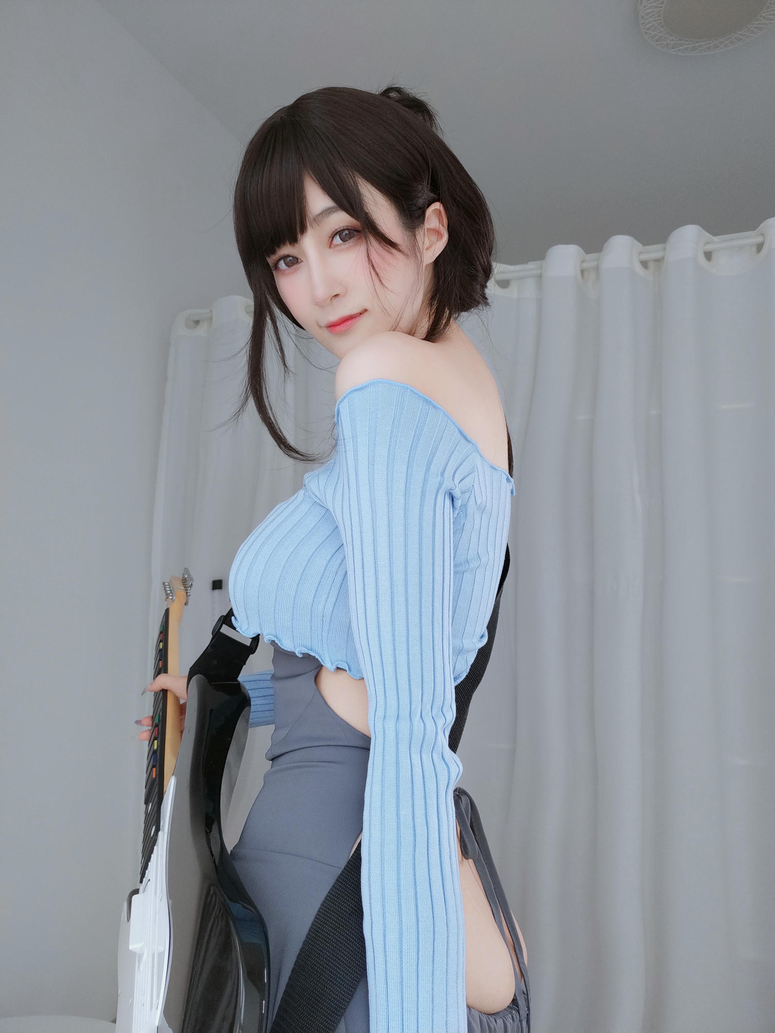 白银81 NO.080 吉他妹妹 [164P-888MB]_第1集