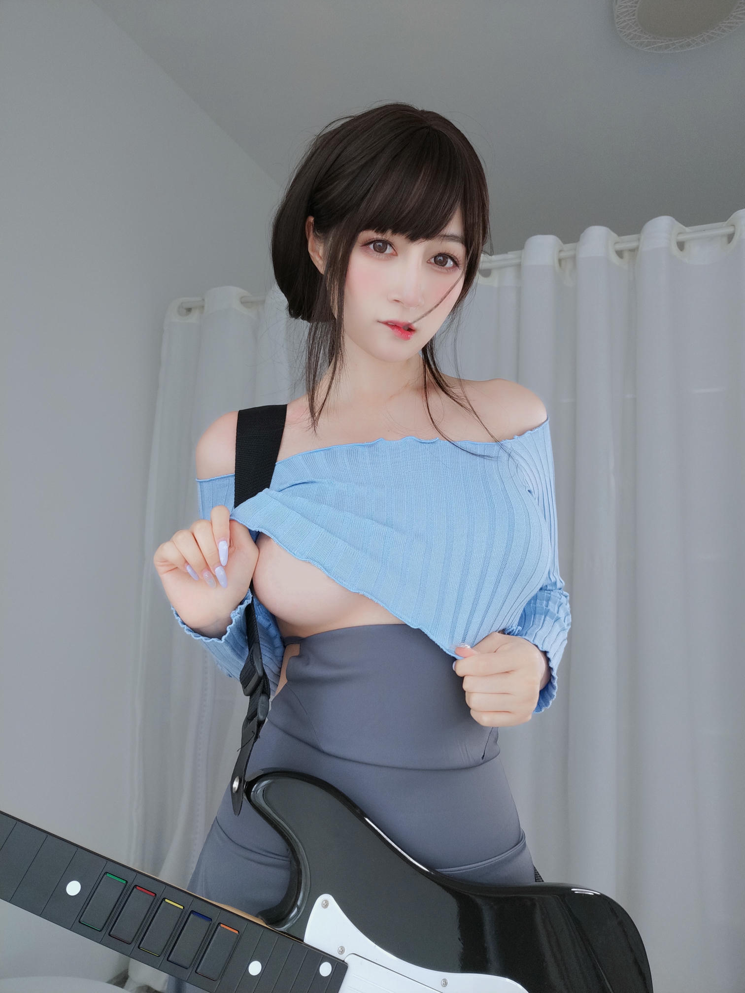 白银81 NO.080 吉他妹妹 [164P-888MB]_第1集