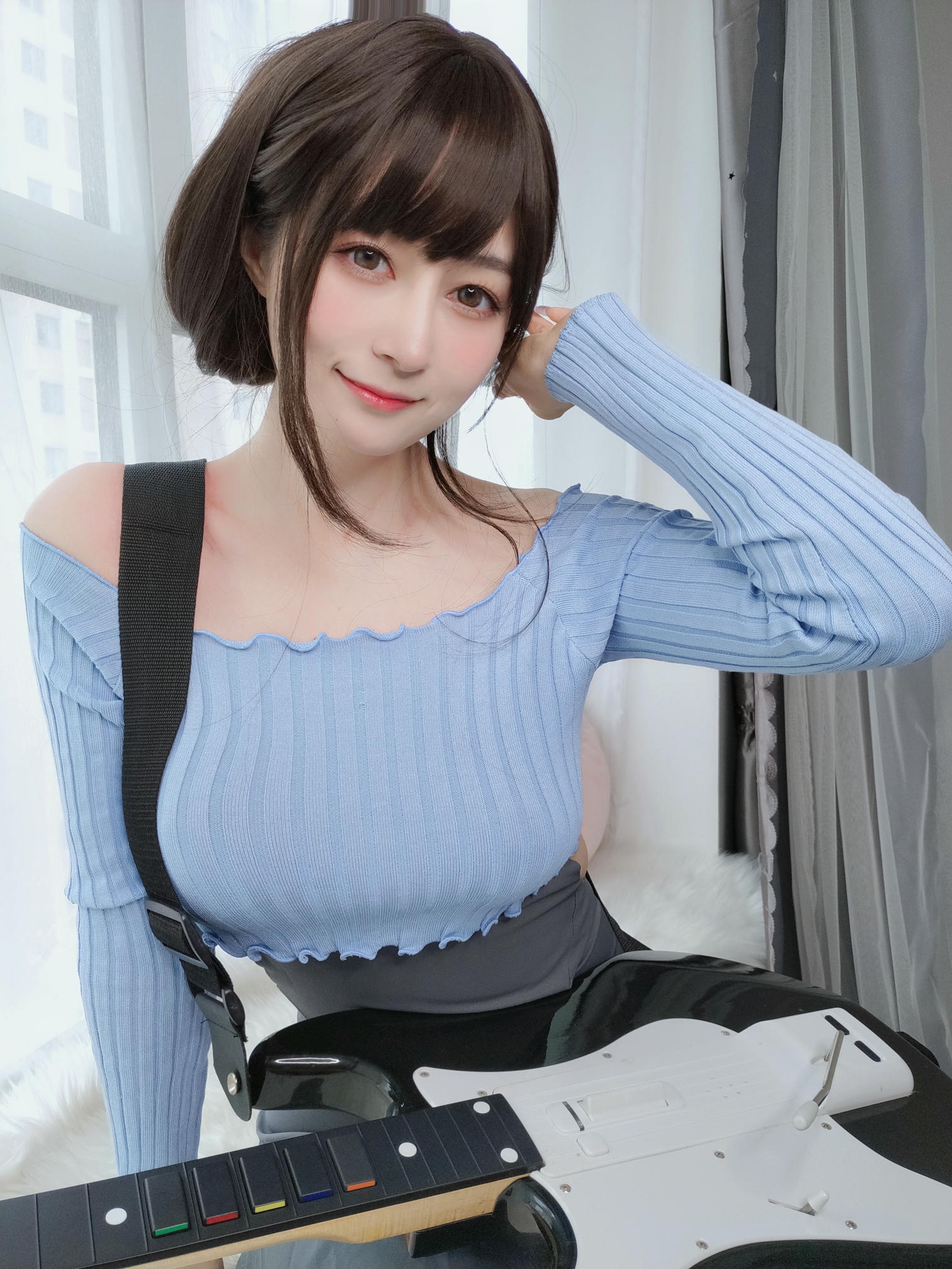 白银81 NO.080 吉他妹妹 [164P-888MB]_第2集