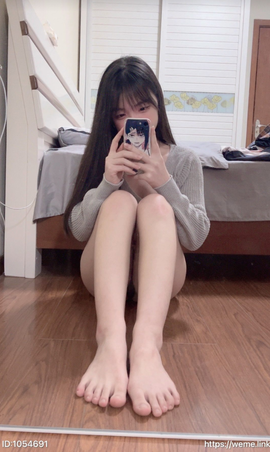 Bangni邦尼 NO.010 微密圈02期 [52P9V 379MB]_第1集