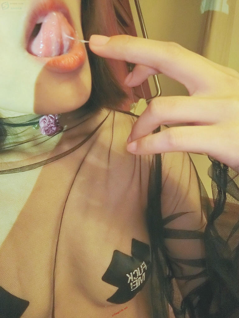 布丁大法 NO.001 黑丝 [103P4V 1.45GB]_第1集