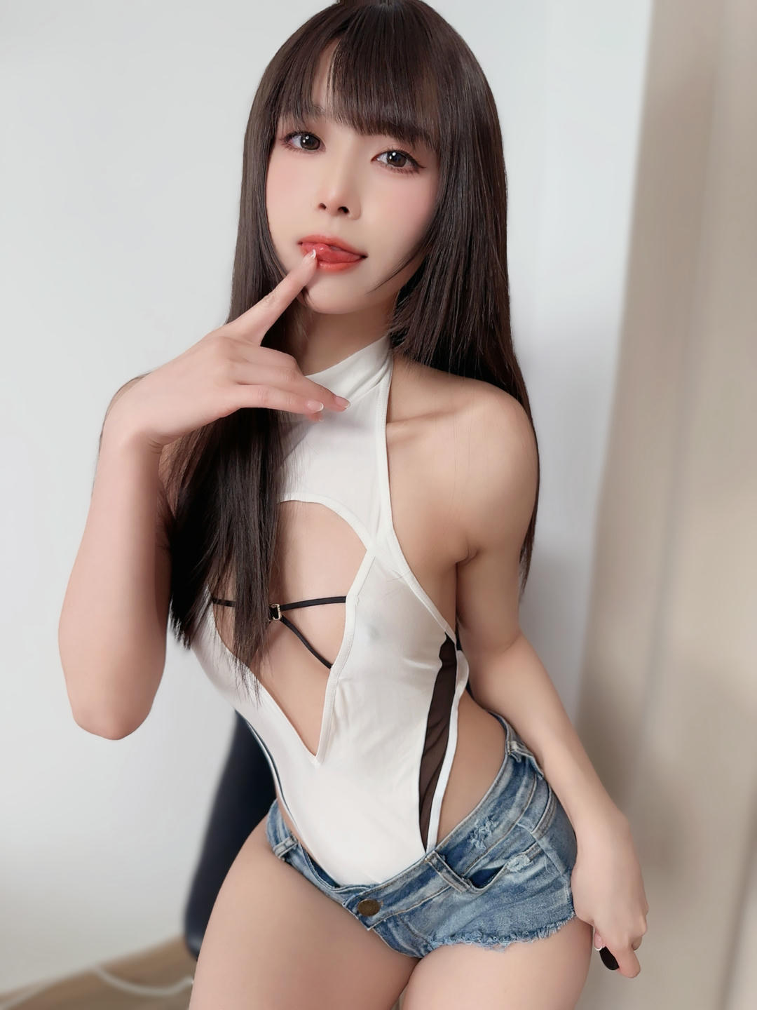 布丁大法 NO.097 白丝足 [24P3V 148MB]_第1集