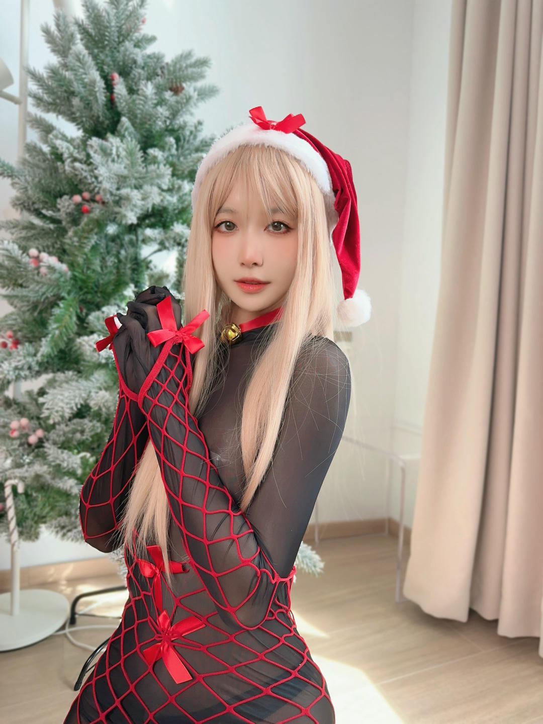 布丁大法 NO.107 Perohub-12月订阅-5-圣诞礼物🎁 [25P3V 90MB]_第1集