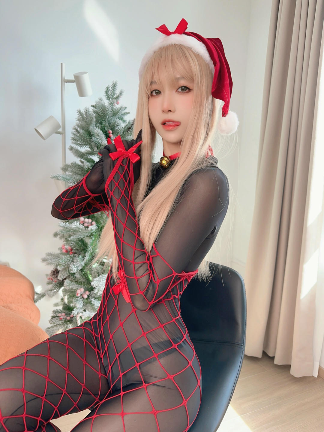 布丁大法 NO.107 Perohub-12月订阅-5-圣诞礼物🎁 [25P3V 90MB]_第2集