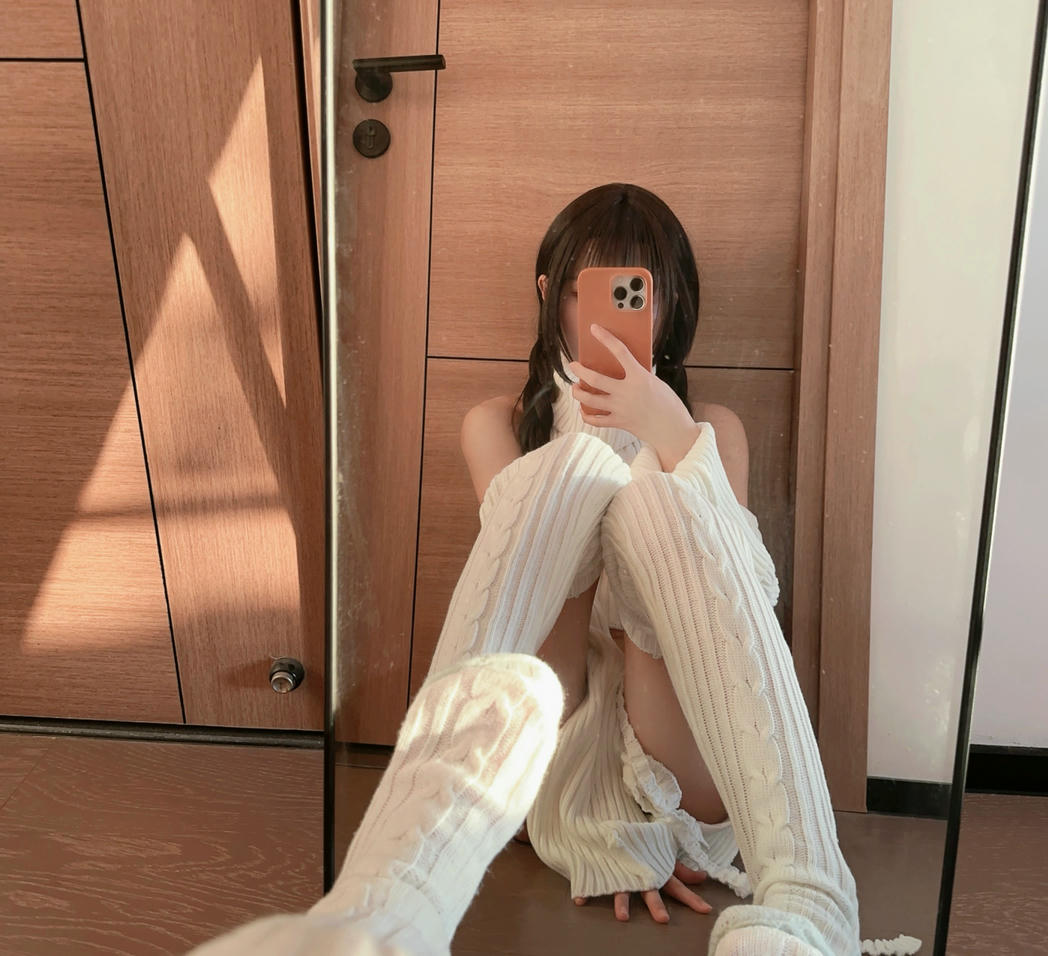 布丁大法 NO.054 冬日毛衣[116P-4V-868.2M]_第1集