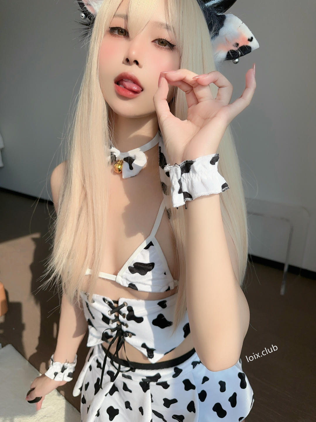 布丁大法 NO.056 奶牛情趣黑丝 [99P2V500MB]_第2集