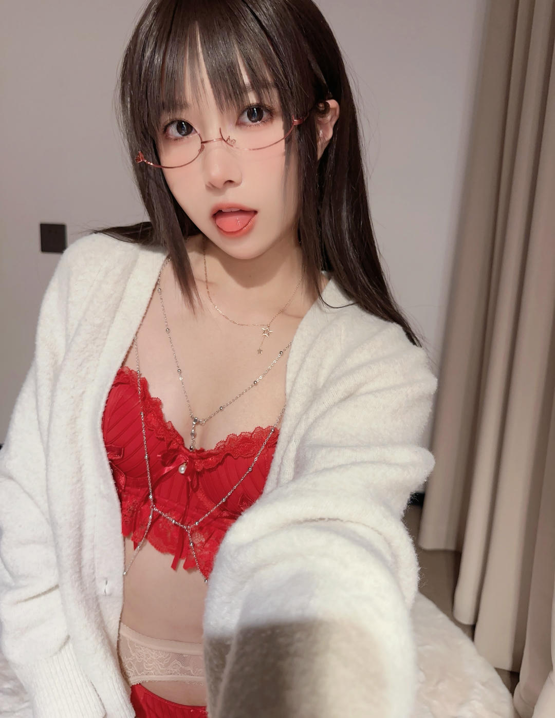 布丁大法 NO.077  覆盆子眼镜娘 [44P4V 215MB]_第3集