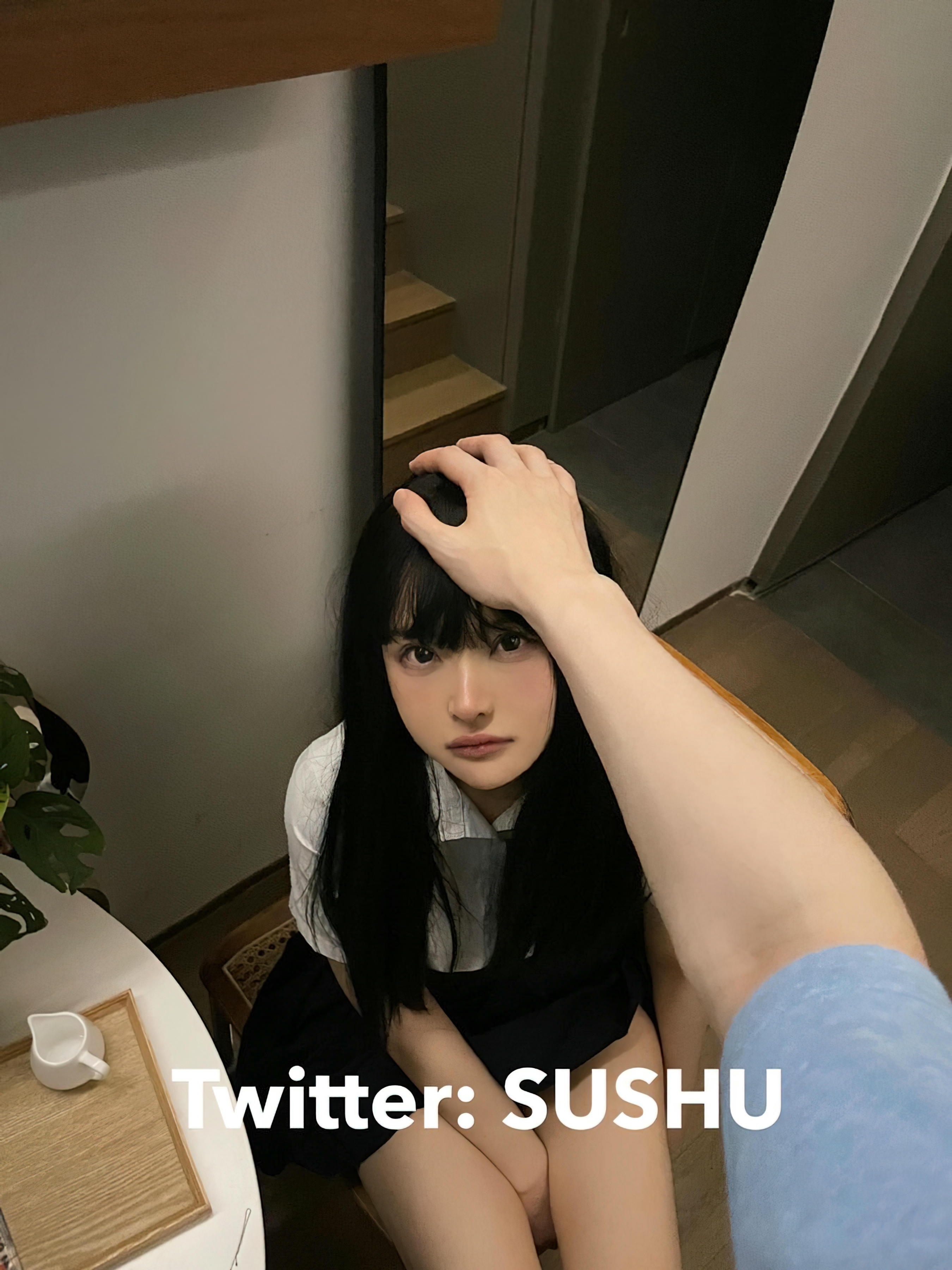 白莉爱吃巧克力 NO.000 马甲xiaoze2022 [195P1V 3.40GB]-NO.15 私房JK [13p]-花絮 [7P]_第1集