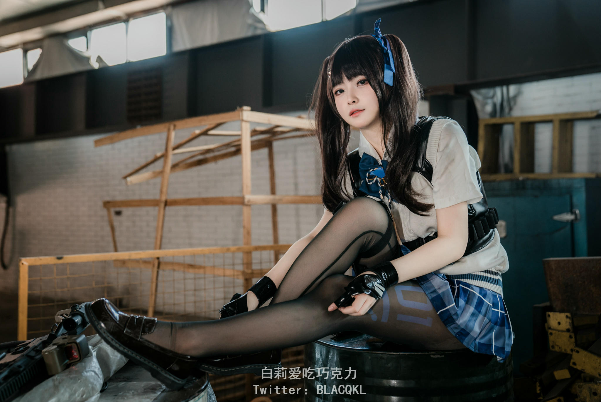 白莉爱吃巧克力 NO.001 关小雨 [81P 427MB]_第2集