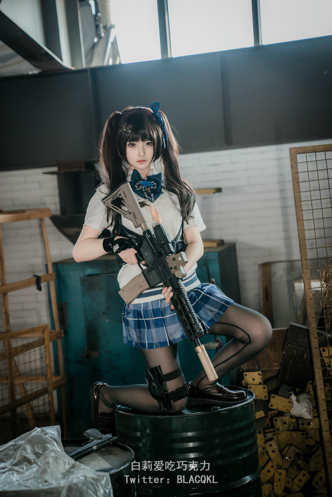 白莉爱吃巧克力 NO.001 关小雨 [81P 427MB]_第2集