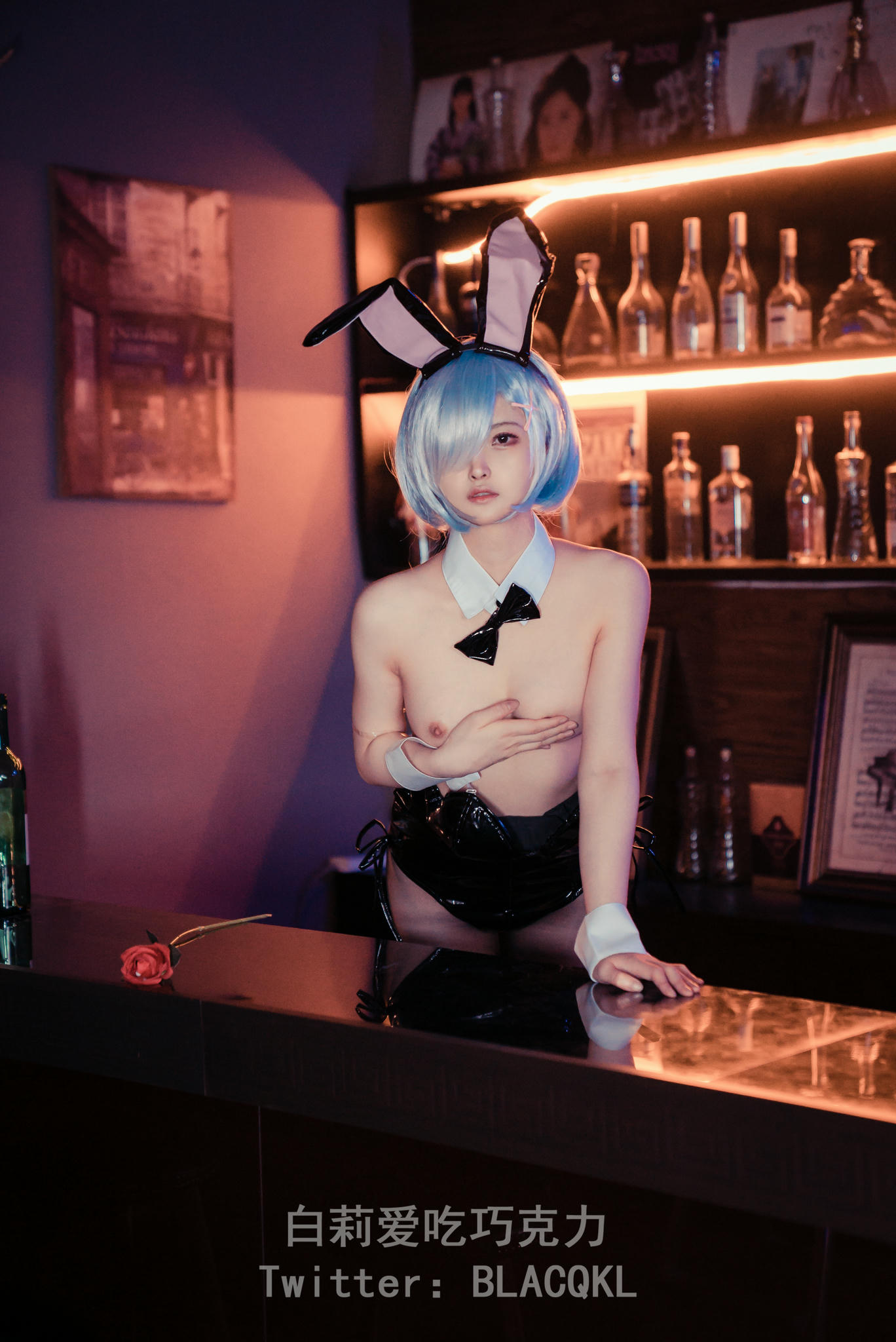 白莉爱吃巧克力 NO.003 雷姆 兔女郎 [71P 663MB]_第1集