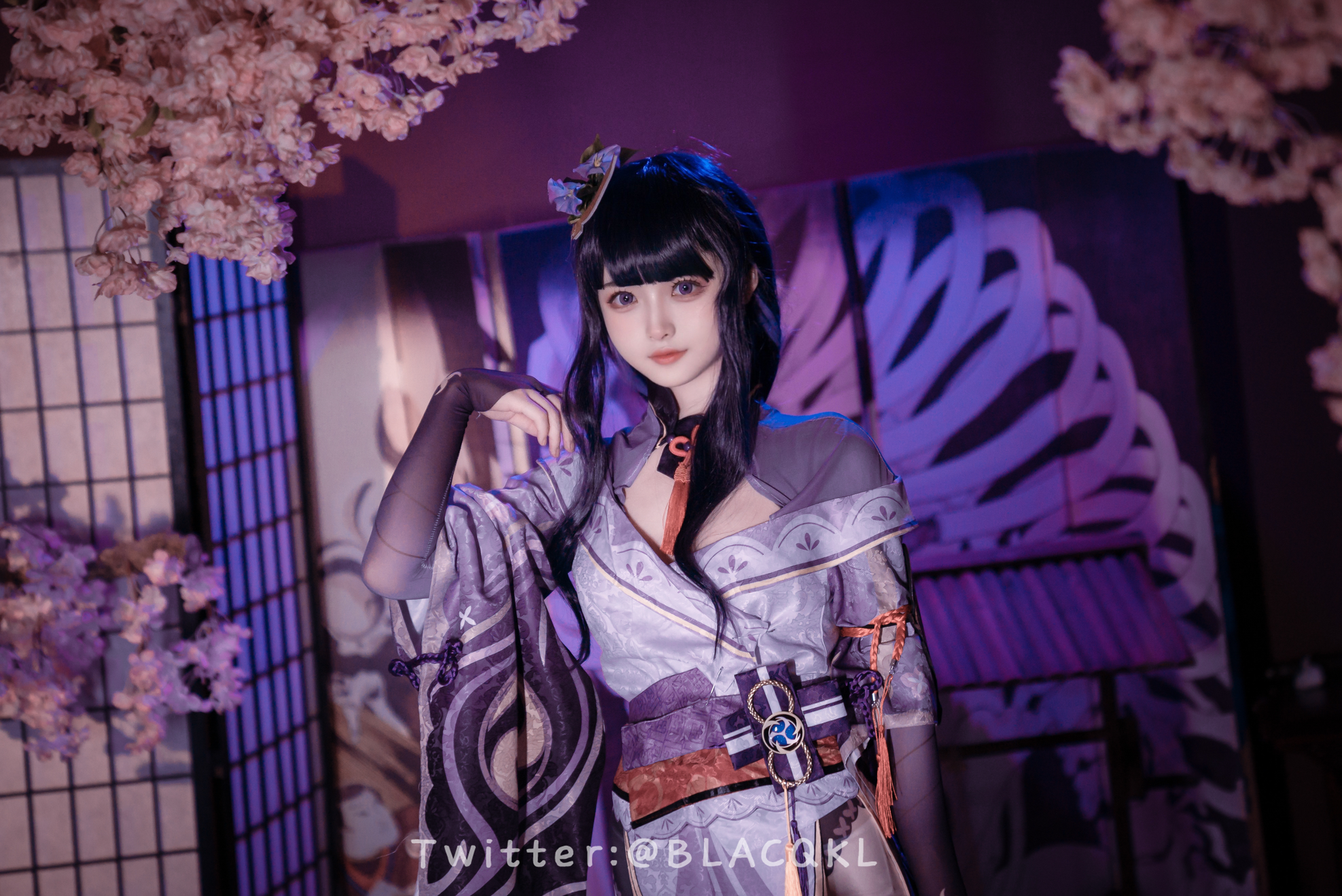 白莉爱吃巧克力 NO.010 雷电将军 [57P 795MB]_第1集