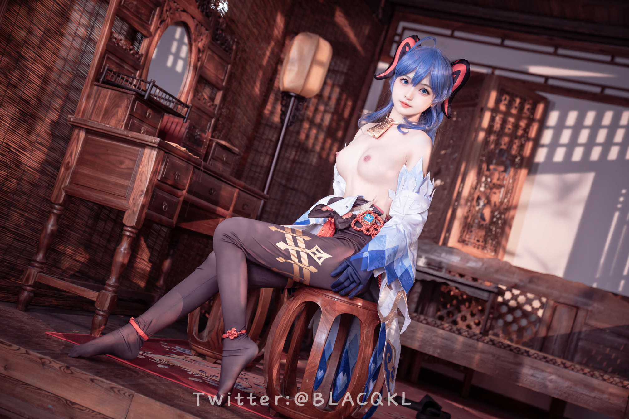 白莉爱吃巧克力 NO.013 甘雨 [90P 1.13GB]_第2集