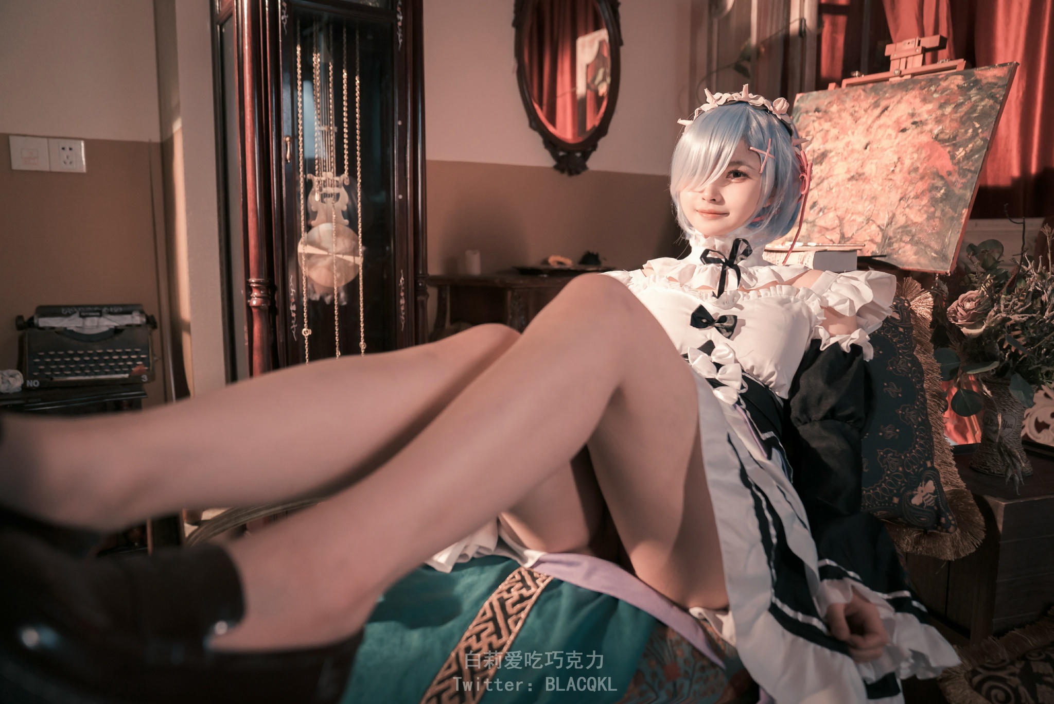 白莉爱吃巧克力 NO.014 蕾姆女仆装 [49P 251MB]_第2集