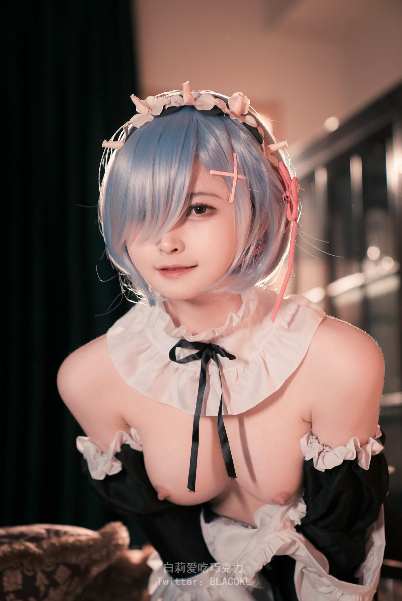 白莉爱吃巧克力 NO.014 蕾姆女仆装 [49P 251MB]_第2集