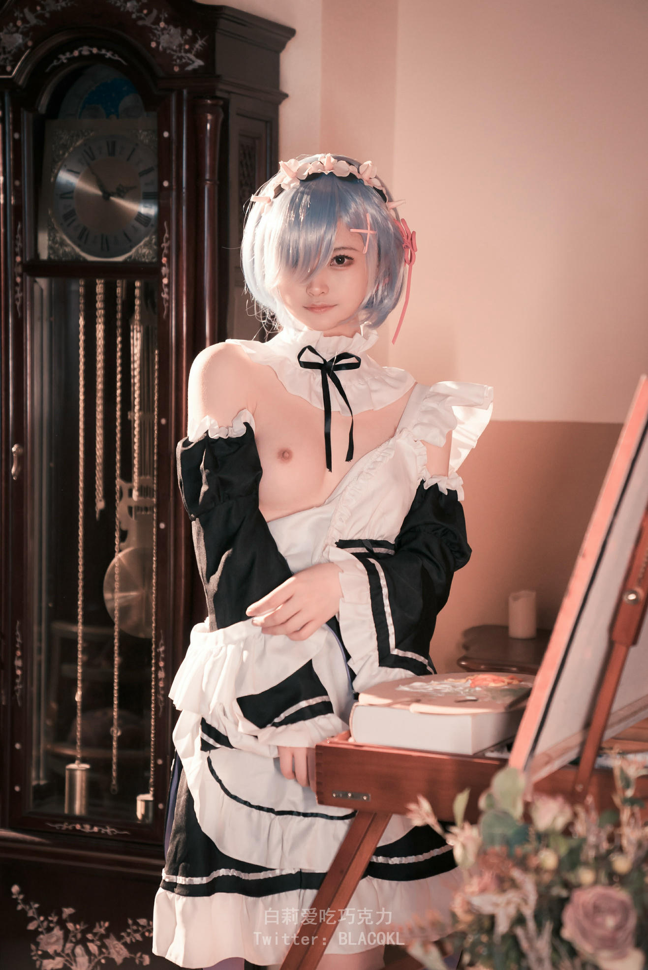 白莉爱吃巧克力 NO.014 蕾姆女仆装 [49P 251MB]_第1集