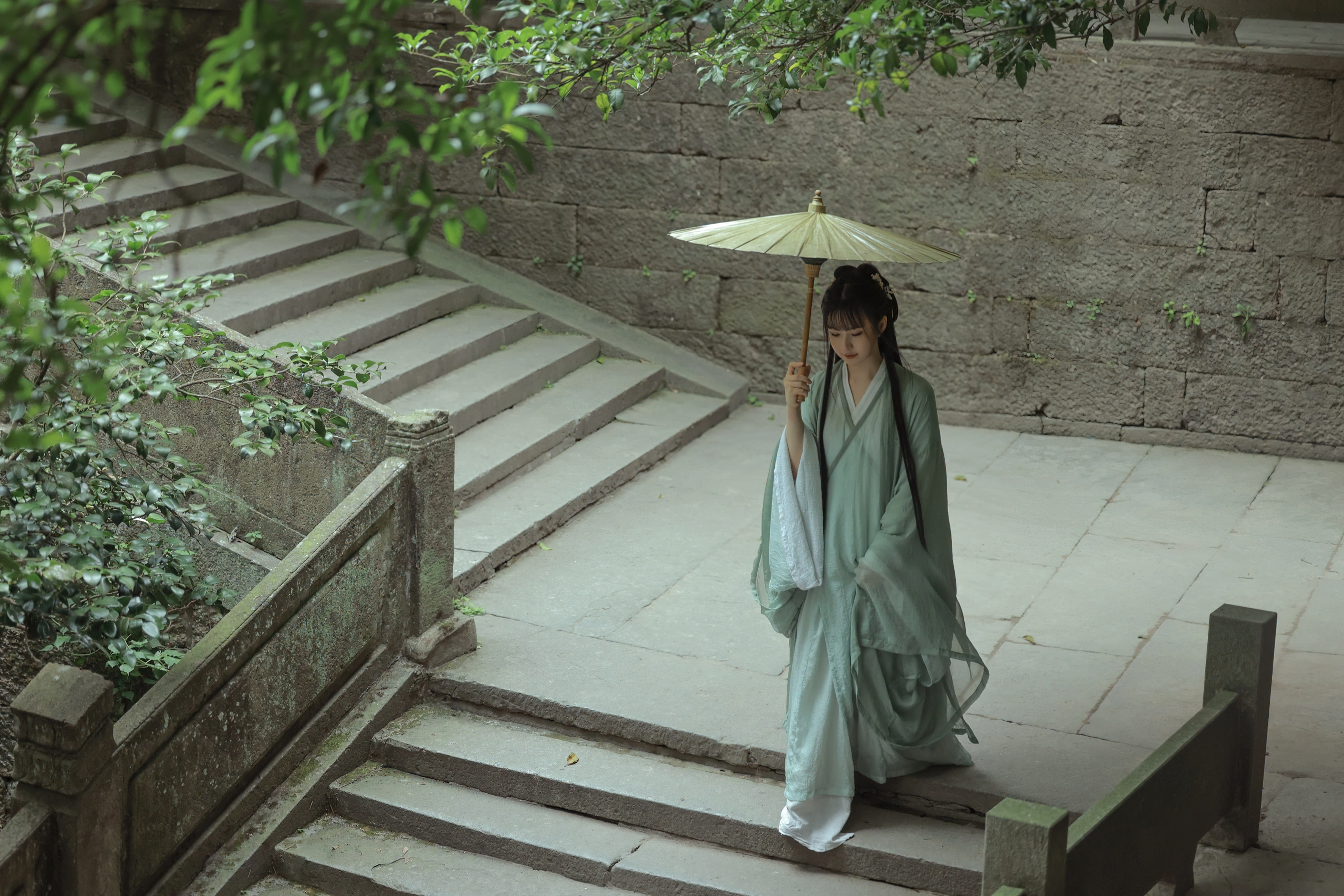 白莉爱吃巧克力 NO.015 原理猪 古风汉服 [9P 311MB]_第1集