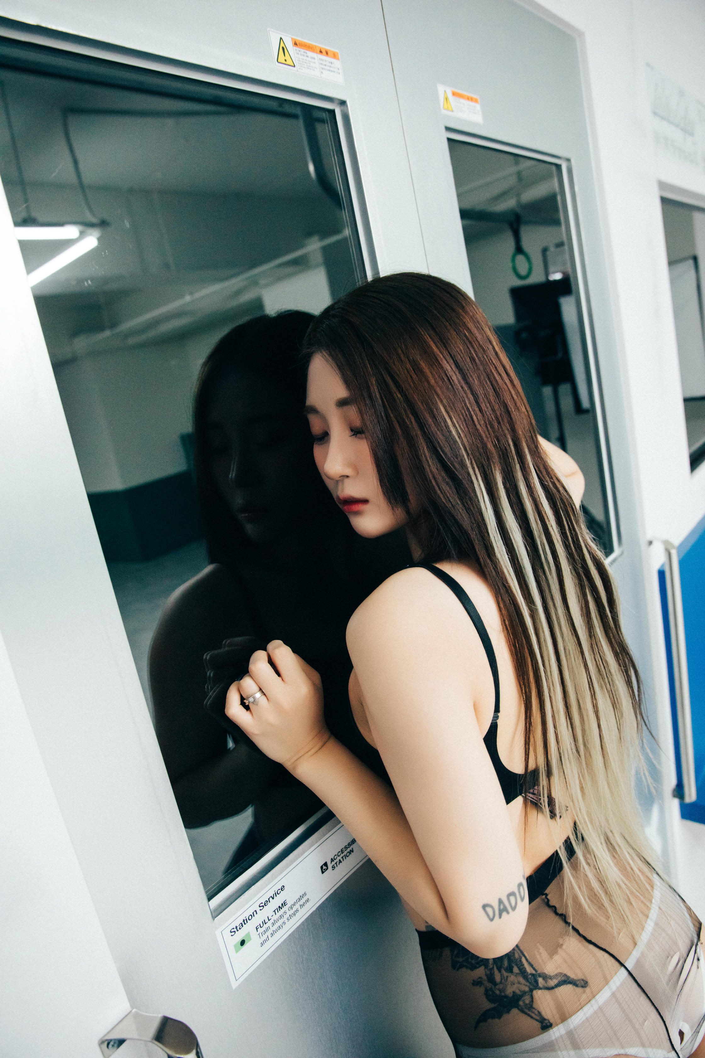 Bomi (보미) NO.061 Loozy Bondage subway [100P-2.13GB]_第3集