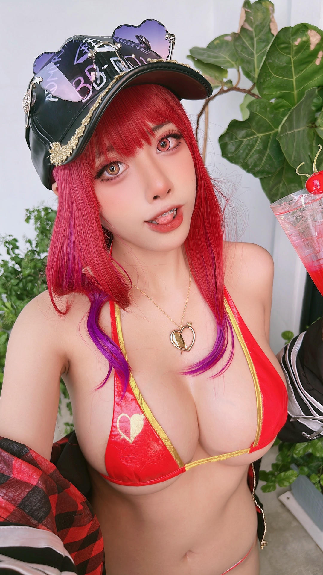 日本coser-Byoru NO.215 Houshou Marine Bikini Hololive [47P1V 254MB]_第2集
