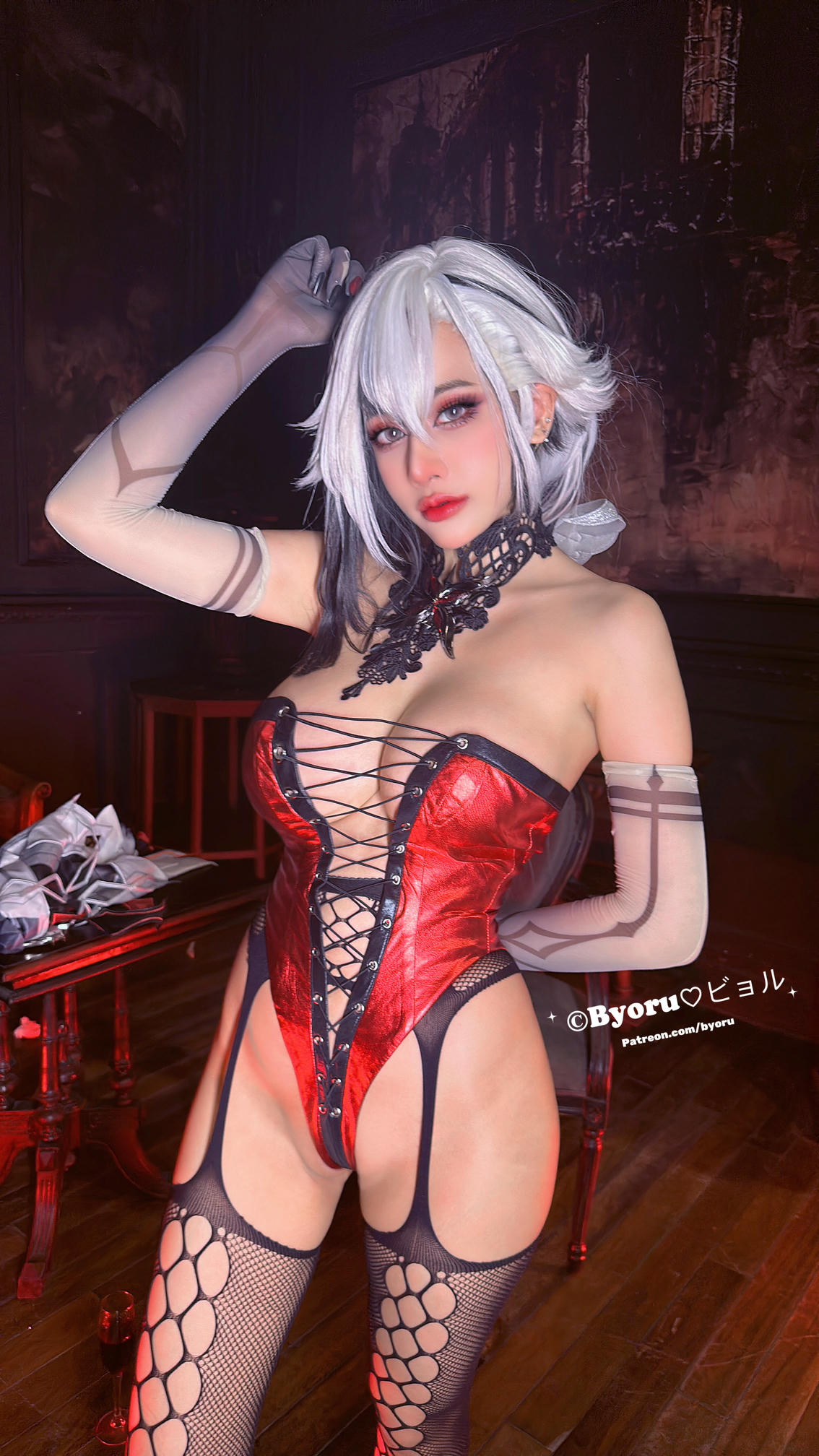 日本coser-Byoru NO.238 原神 仆人 阿蕾奇诺 两套 [94P22V  2.63G]-原神 - 「仆人」阿蕾奇诺 二-selfie_第1集