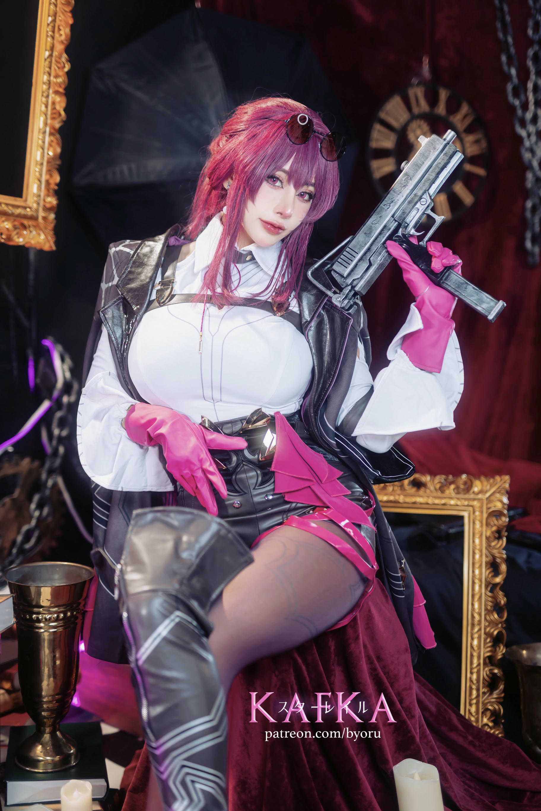 日本coser-Byoru NO.244 Kafka卡芙卡（星铁）[50P25V 1.7GB]_第1集