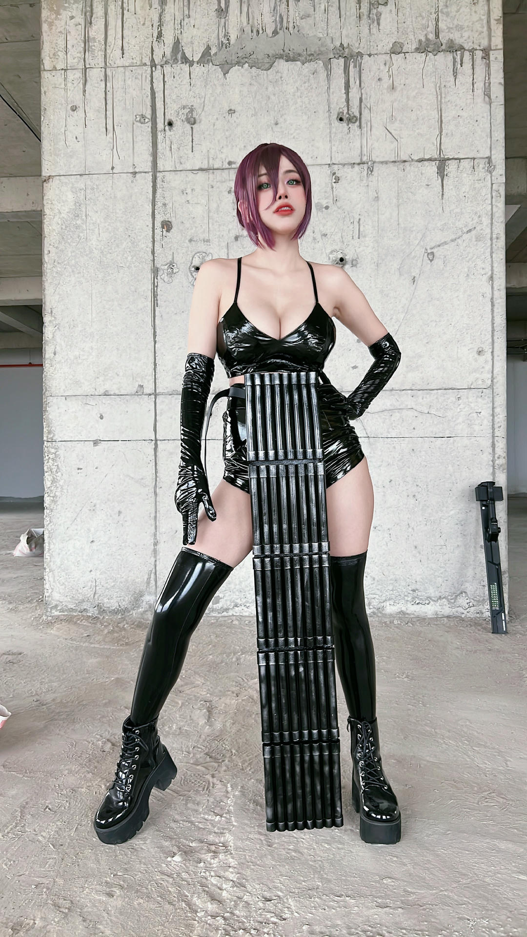 日本coser-Byoru NO.247 Bomb Devil (Chainsaw man) [54P8V-0.99GB]_第1集