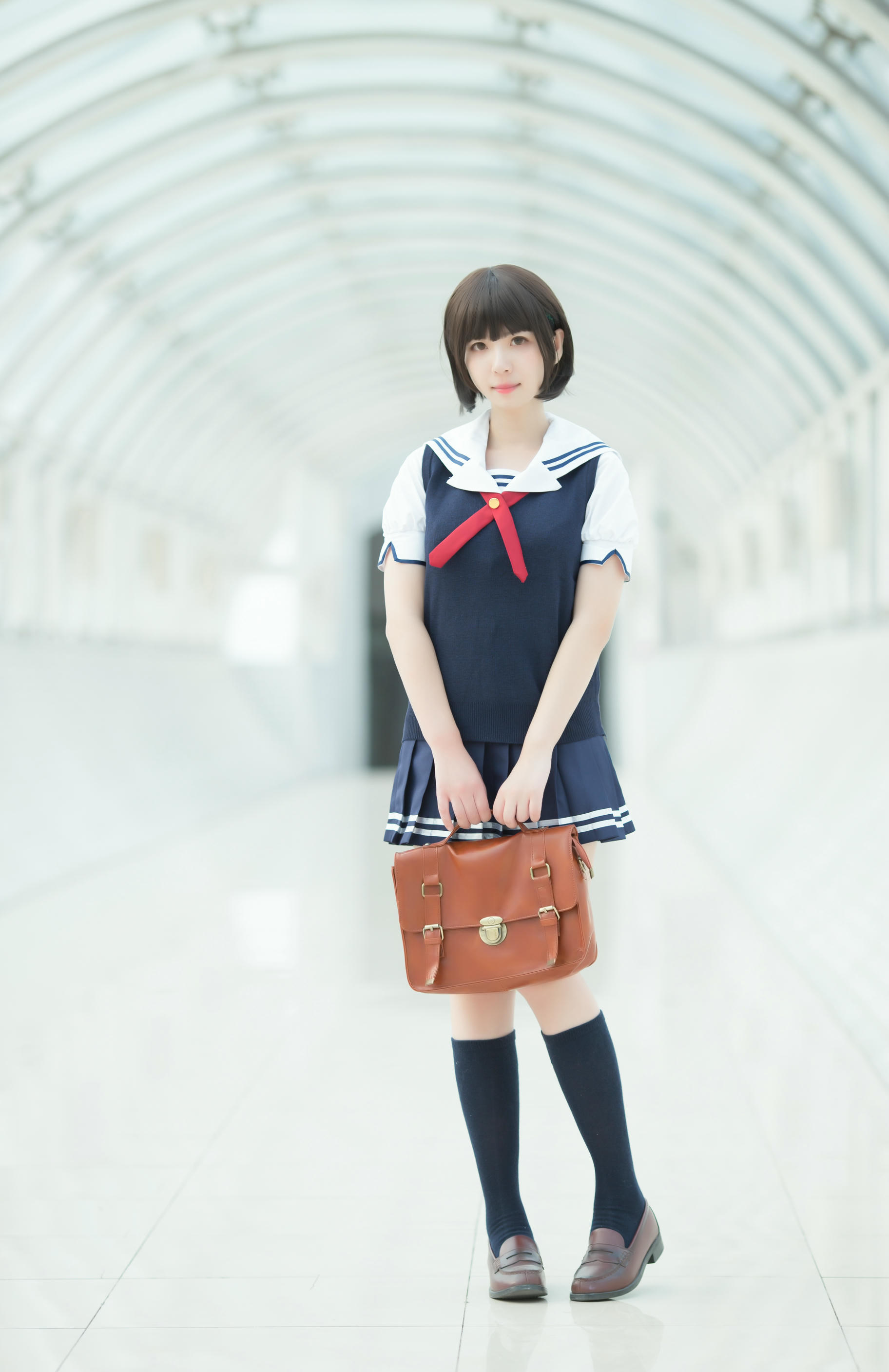 闪月半 NO.006 夏季制服[9P63MB]_第1集