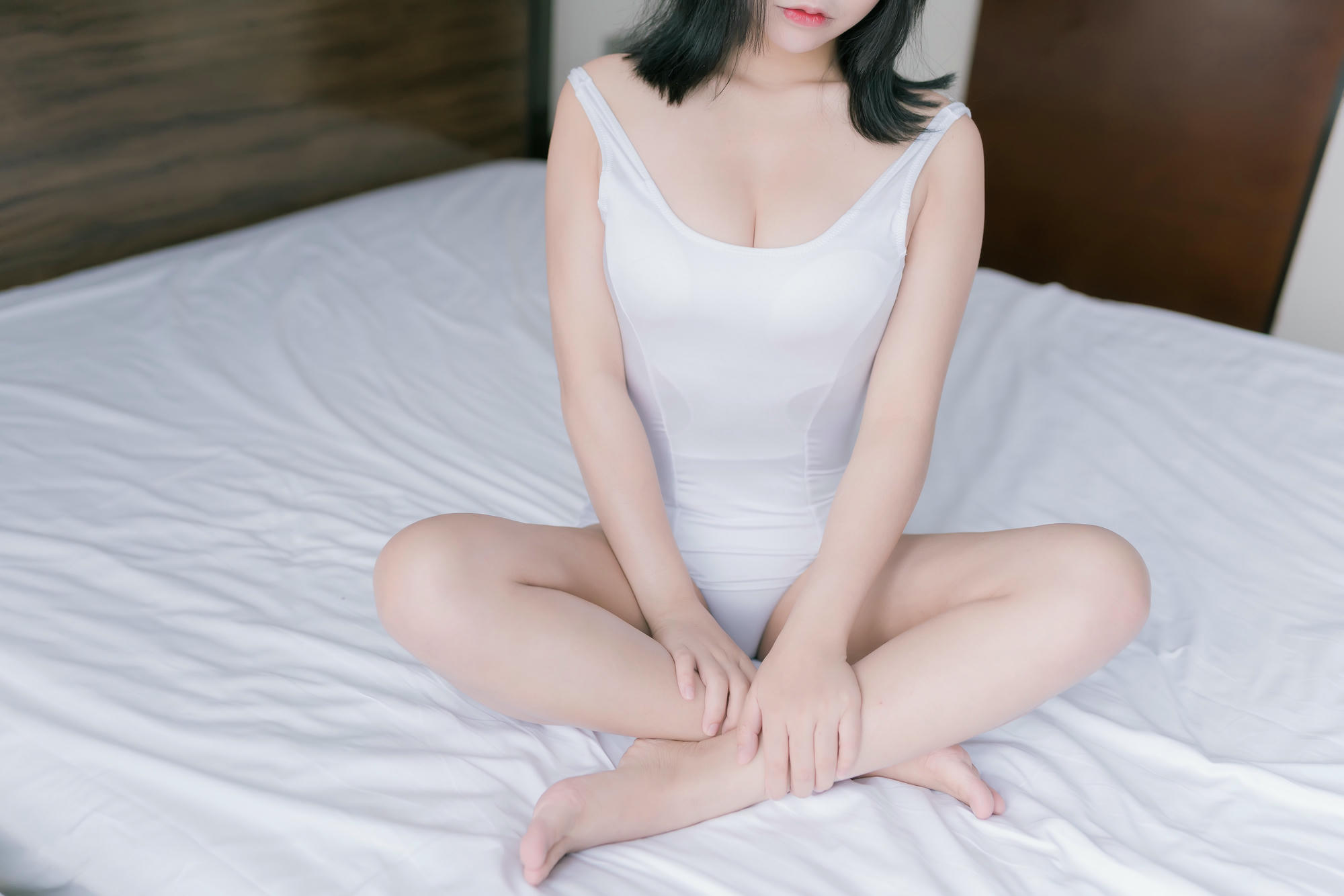 抱走莫子aa NO.015 大姐姐 (41P)_第1集