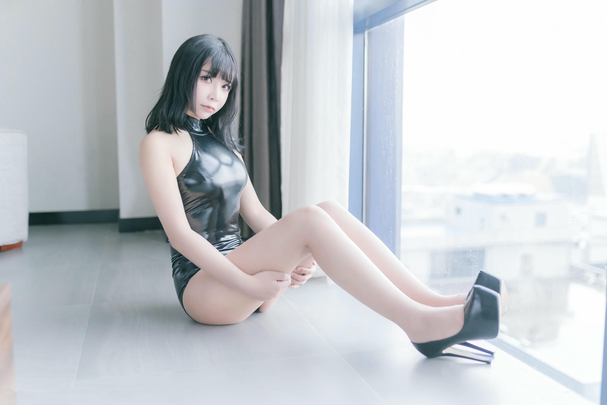 抱走莫子aa NO.017 高跟鞋 (41P)_第1集