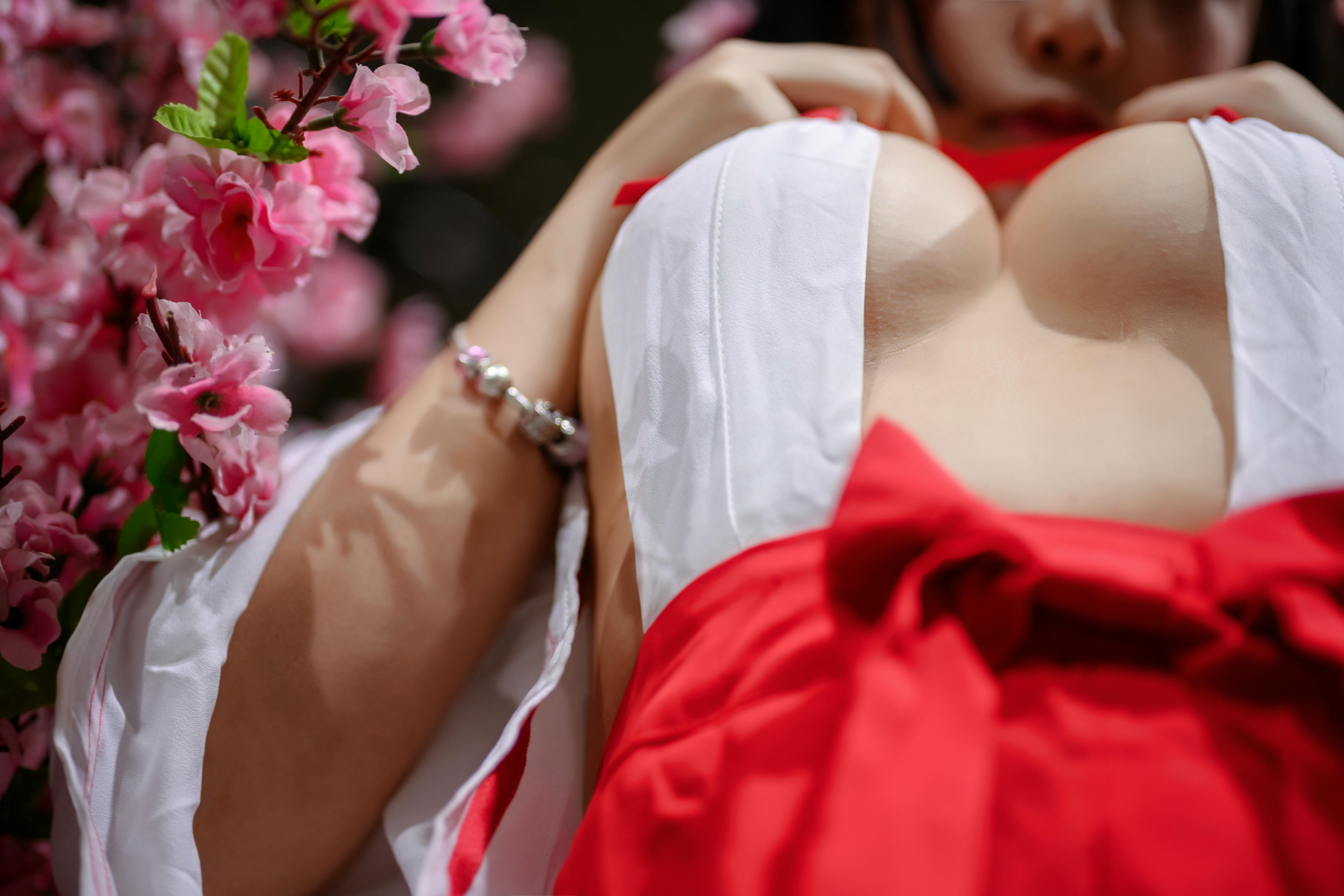 抱走莫子aa NO.020 限量电子版巫女 (37P)_第2集