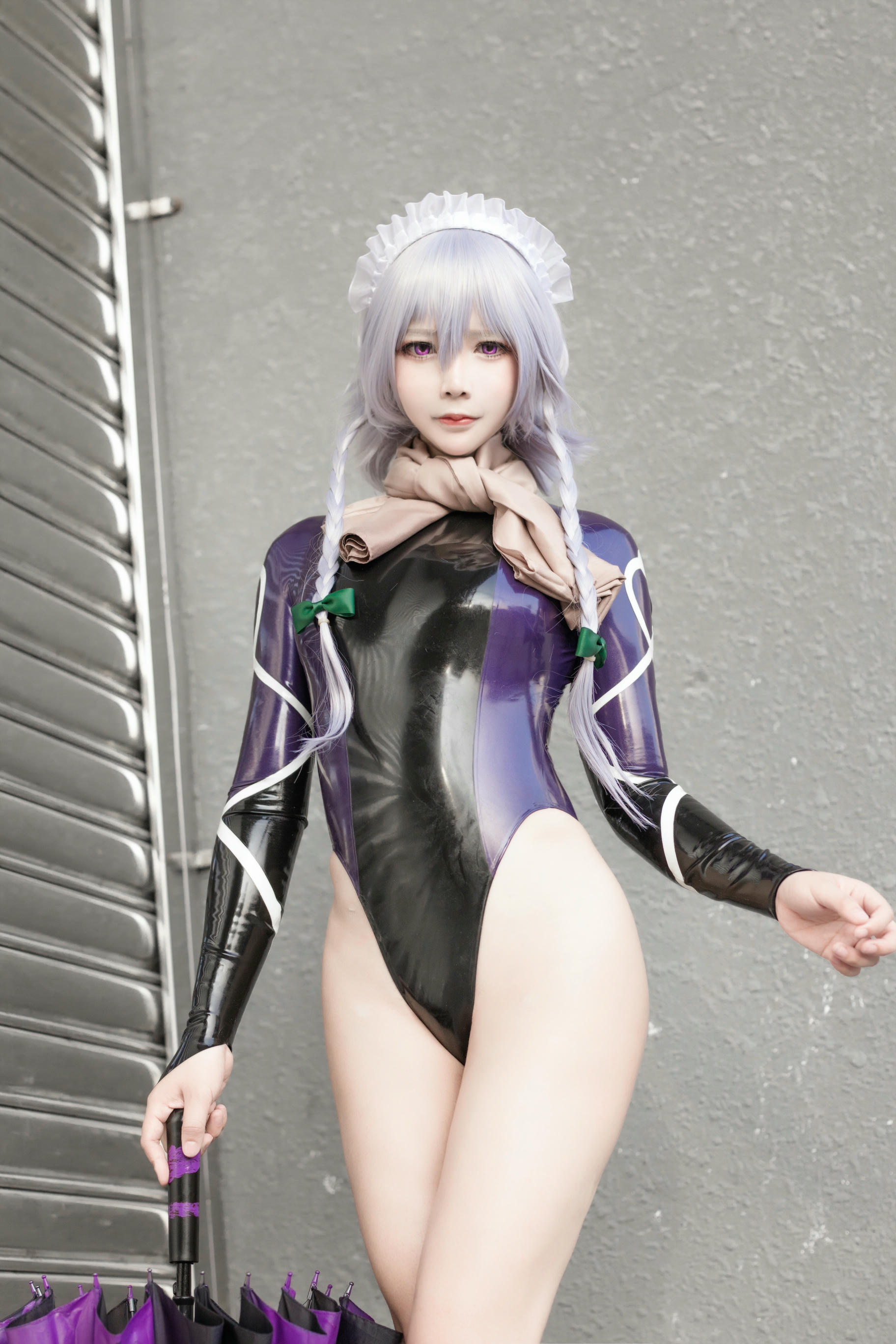 抱走莫子aa NO.022 最新胶衣 (11P)_第1集