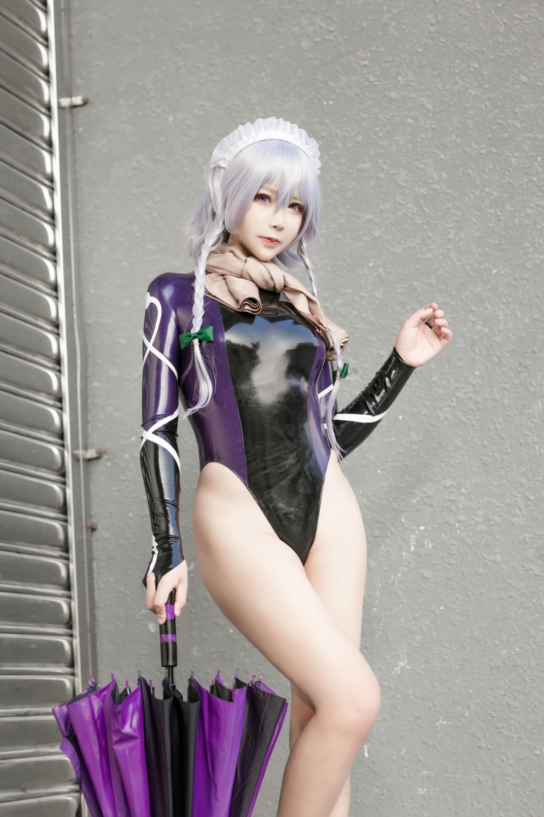 抱走莫子aa NO.022 最新胶衣 (11P)_第1集