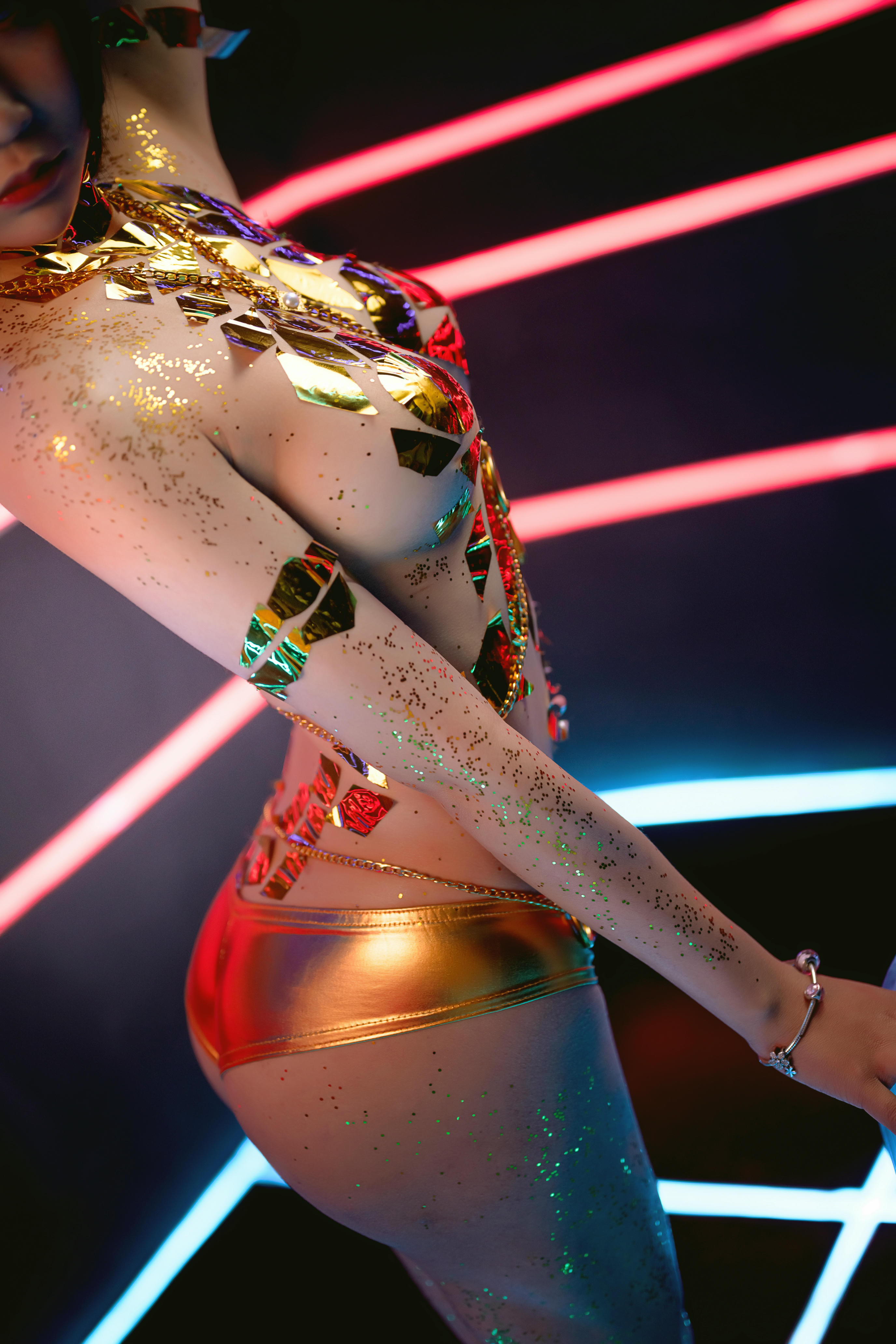 抱走莫子aa NO.028 金色传说 [35P-672MB]_第2集