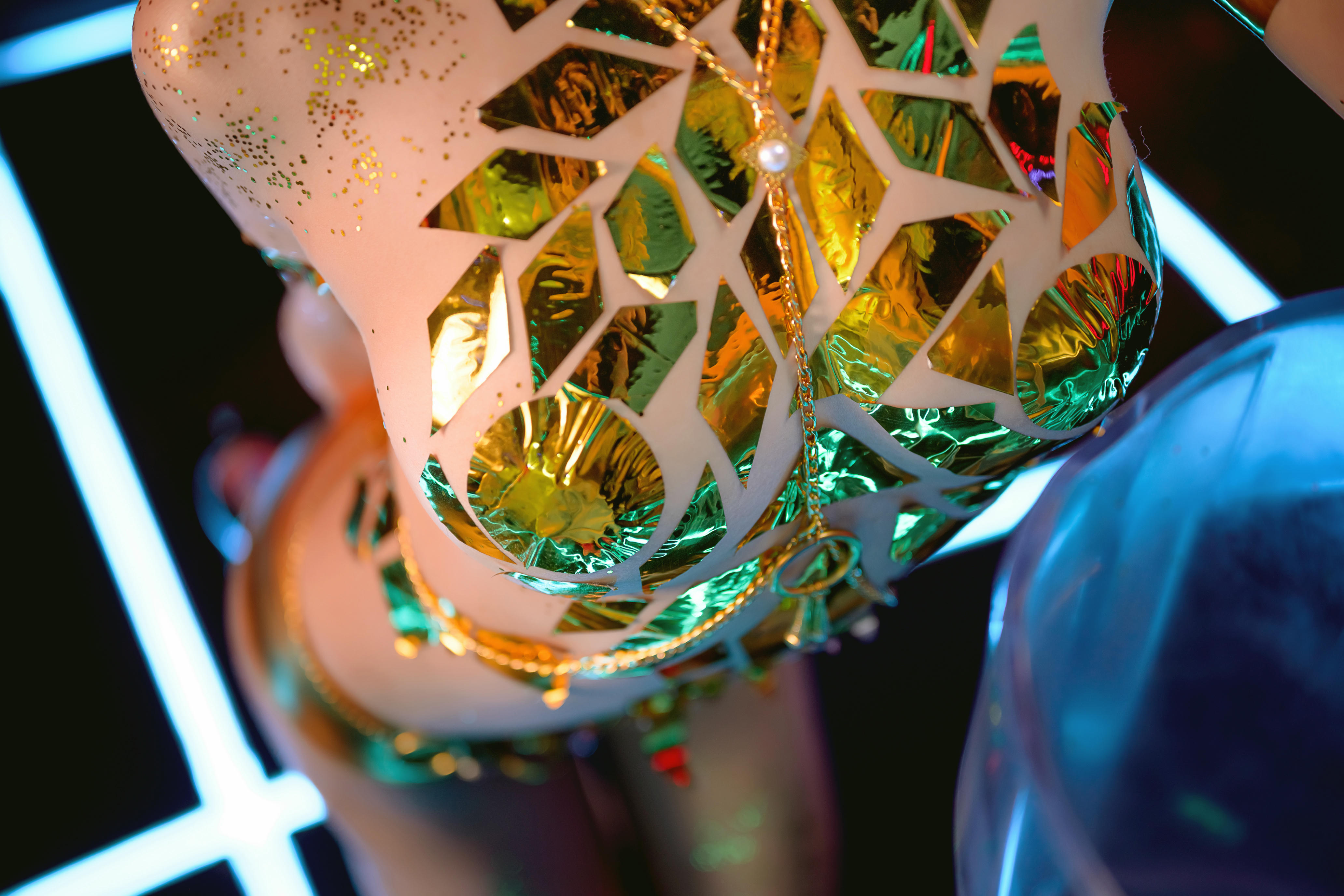 抱走莫子aa NO.028 金色传说 [35P-672MB]_第2集