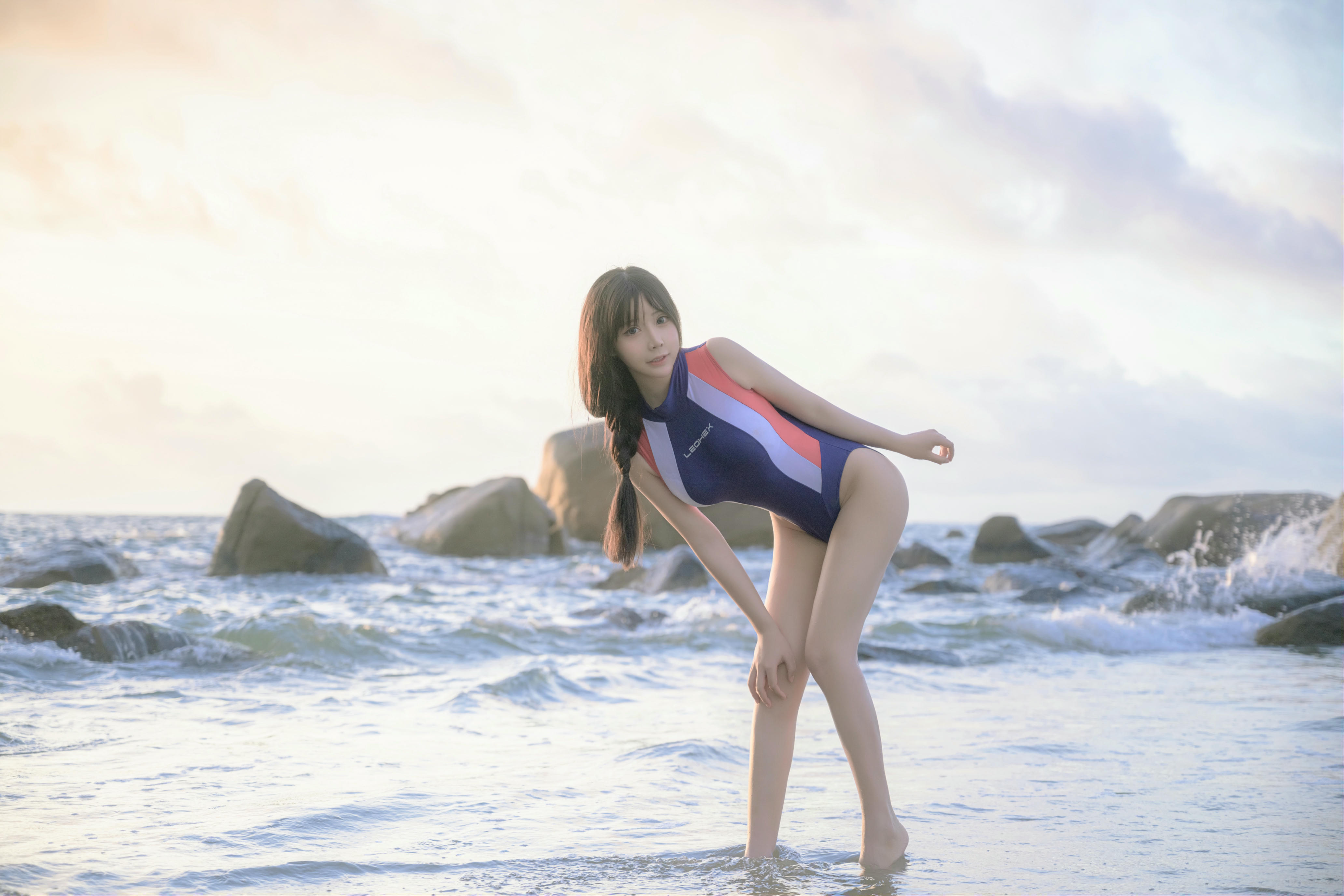 抱走莫子aa NO.031 竞技泳衣 [69P3V-951MB]_第1集