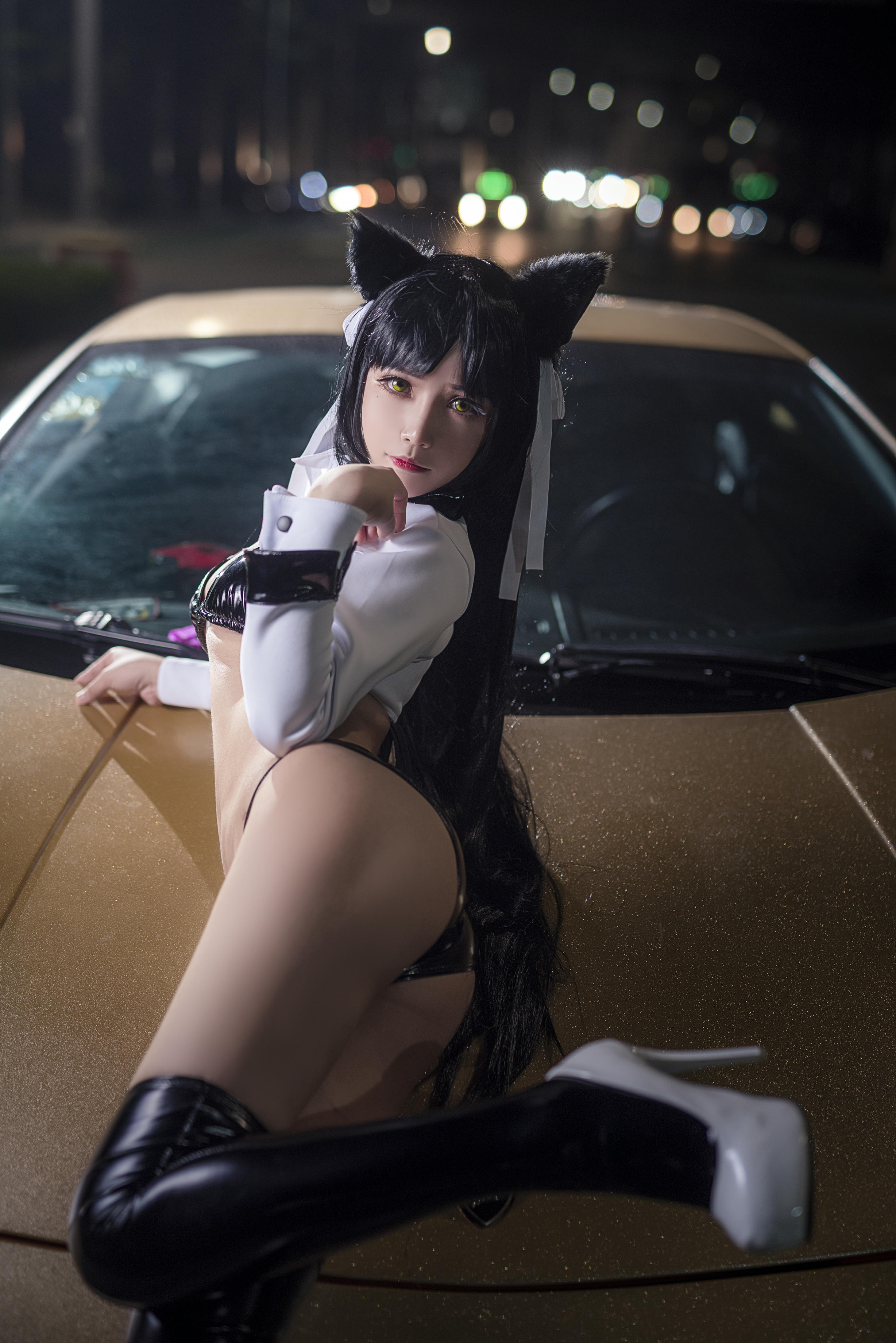 抱走莫子aa NO.009 -车女郎 (22P)_第1集